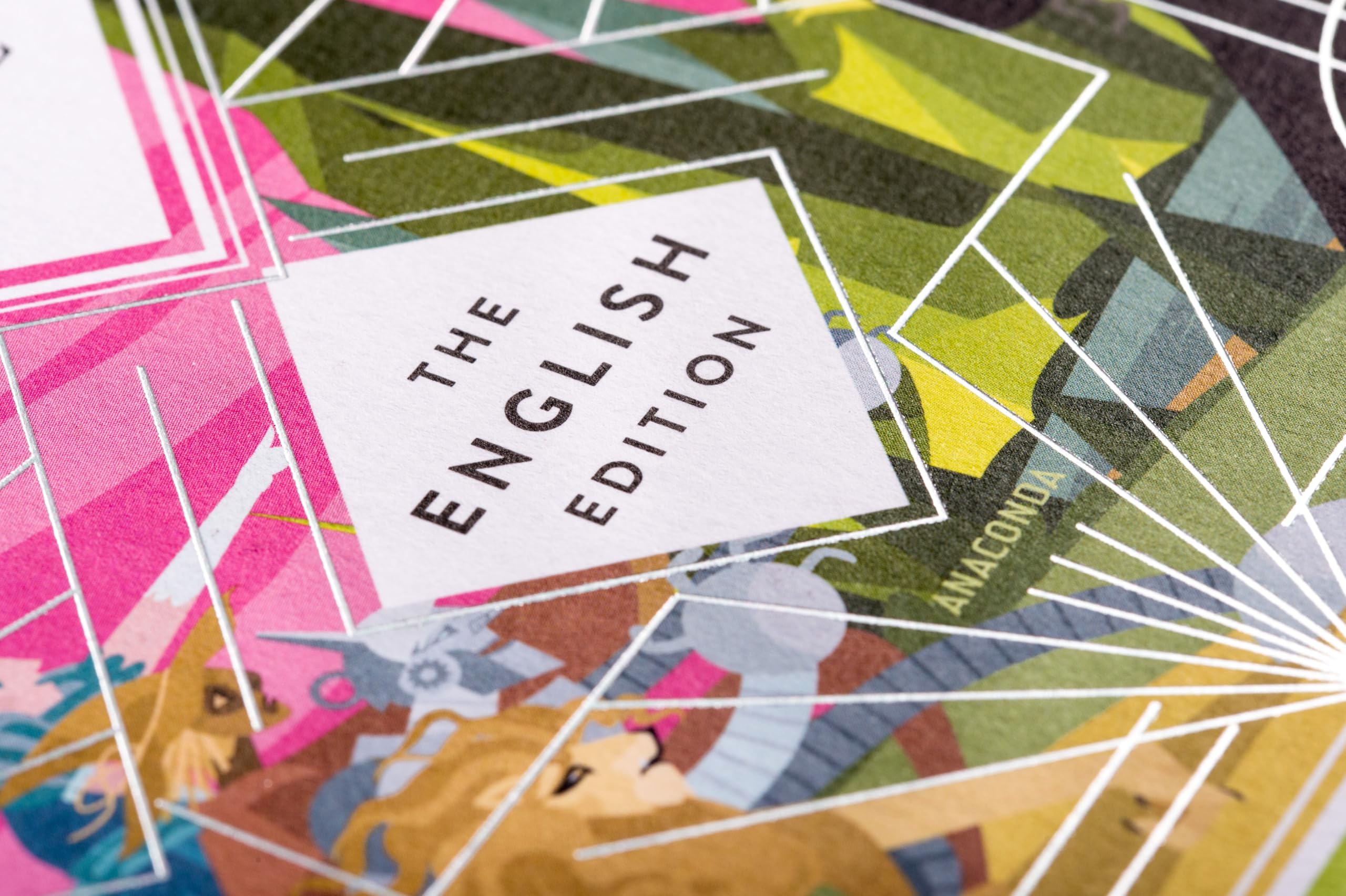 Baum - The Wizard of Oz. English Edition: A special edition hardcover embossed with silver foil. The original tale that created the world of Wicked: 8