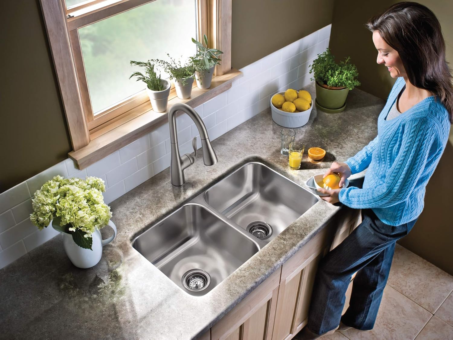 Moen G18211 1800 Series 18 Gauge Double Bowl Undermount Sink, Stainless Steel