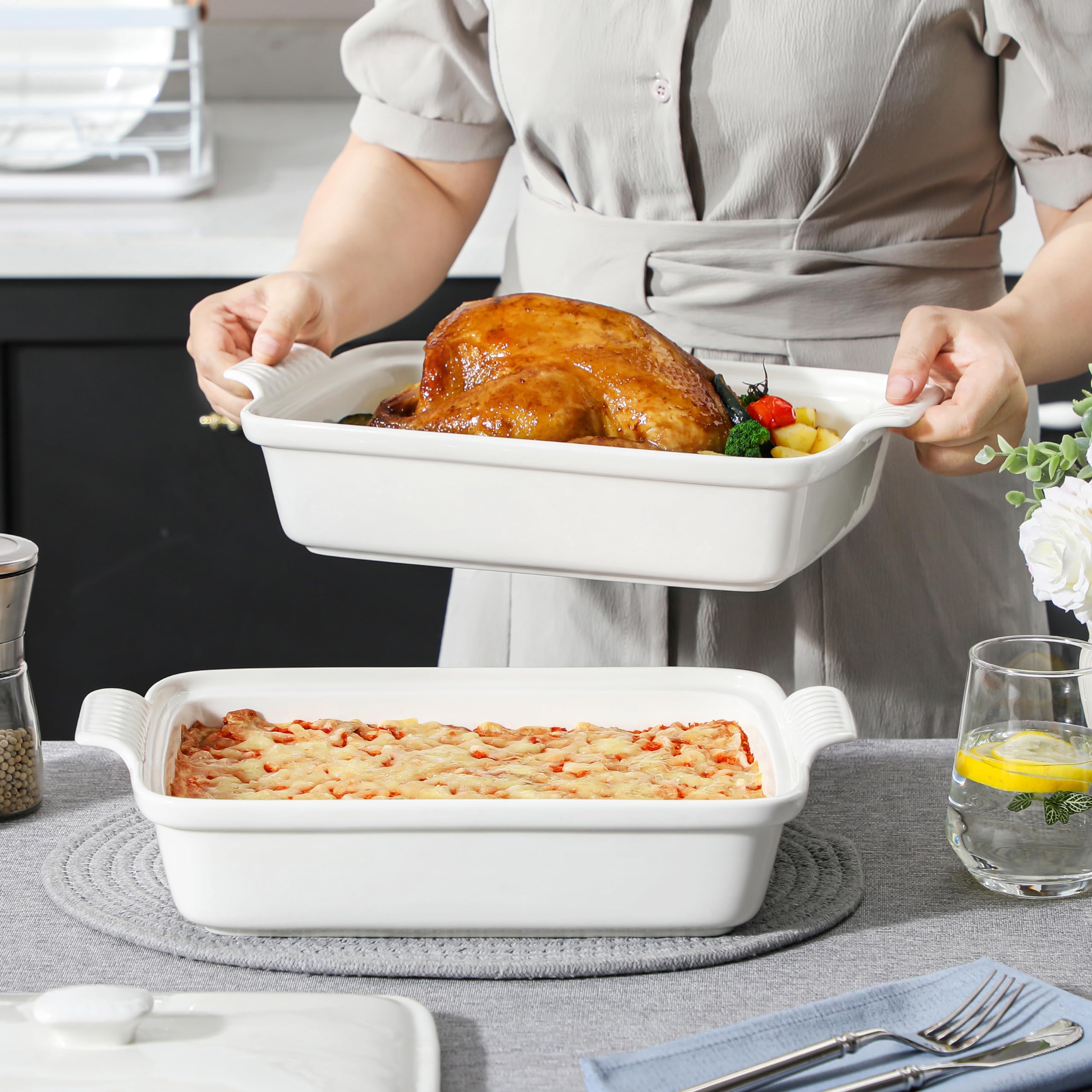 MALACASA Teglia da Forno in Porcellana 2925 ml con Coperchio e Manici, 37,5 x 22,7 x 7,8 cm, Pirofila Rettangolare per Lasagne, Arrosti e Verdure al Forno, Adatta alla Lavastoviglie, Bianca