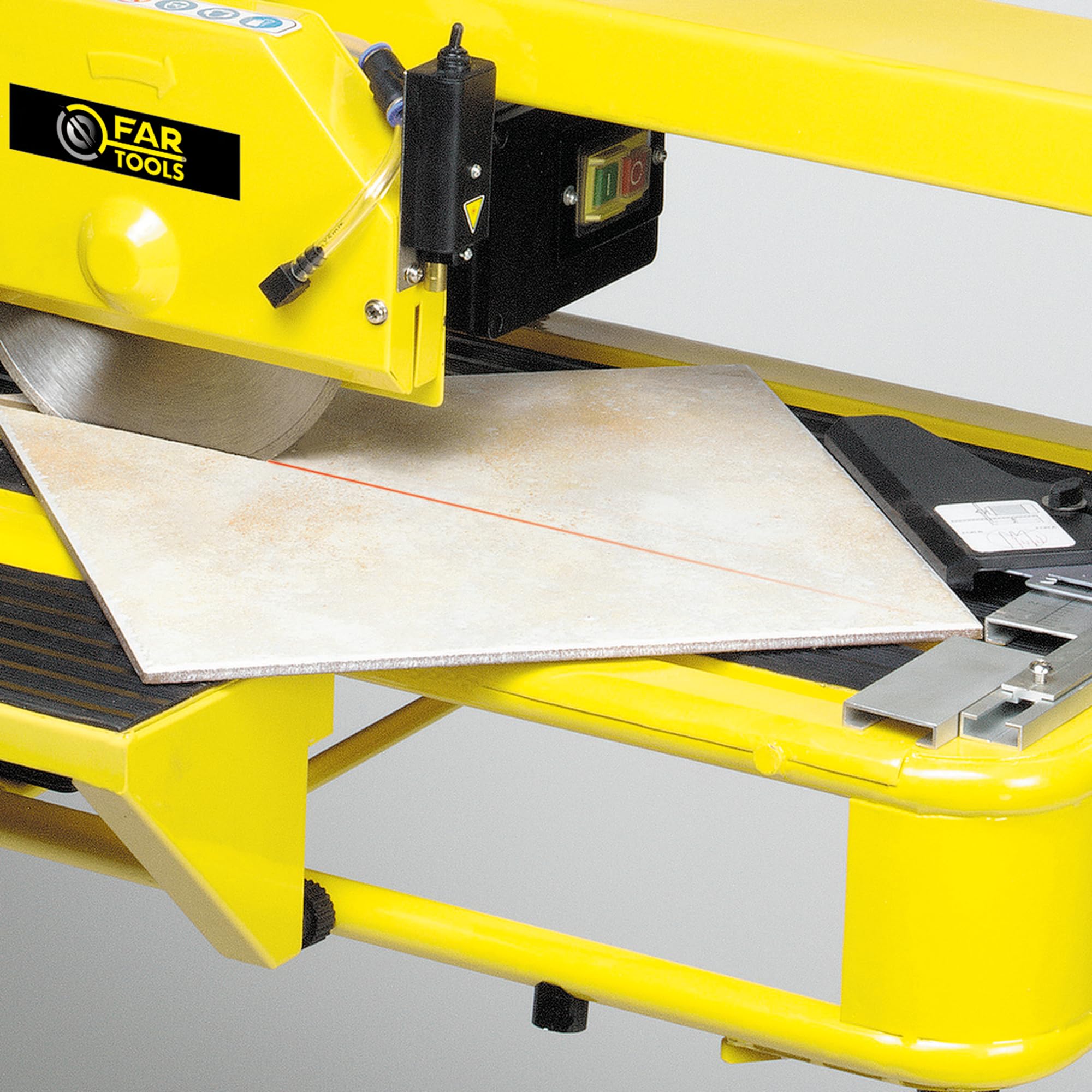 Fartools Coupe Carrelage radial 800W disque Ø200mm, capacité de coupe 36mm L=740mm, tete inclinable 45°, pompe à refroidissement à eau intégré, prise PRCD fournie, livré avec 1 disque diamant