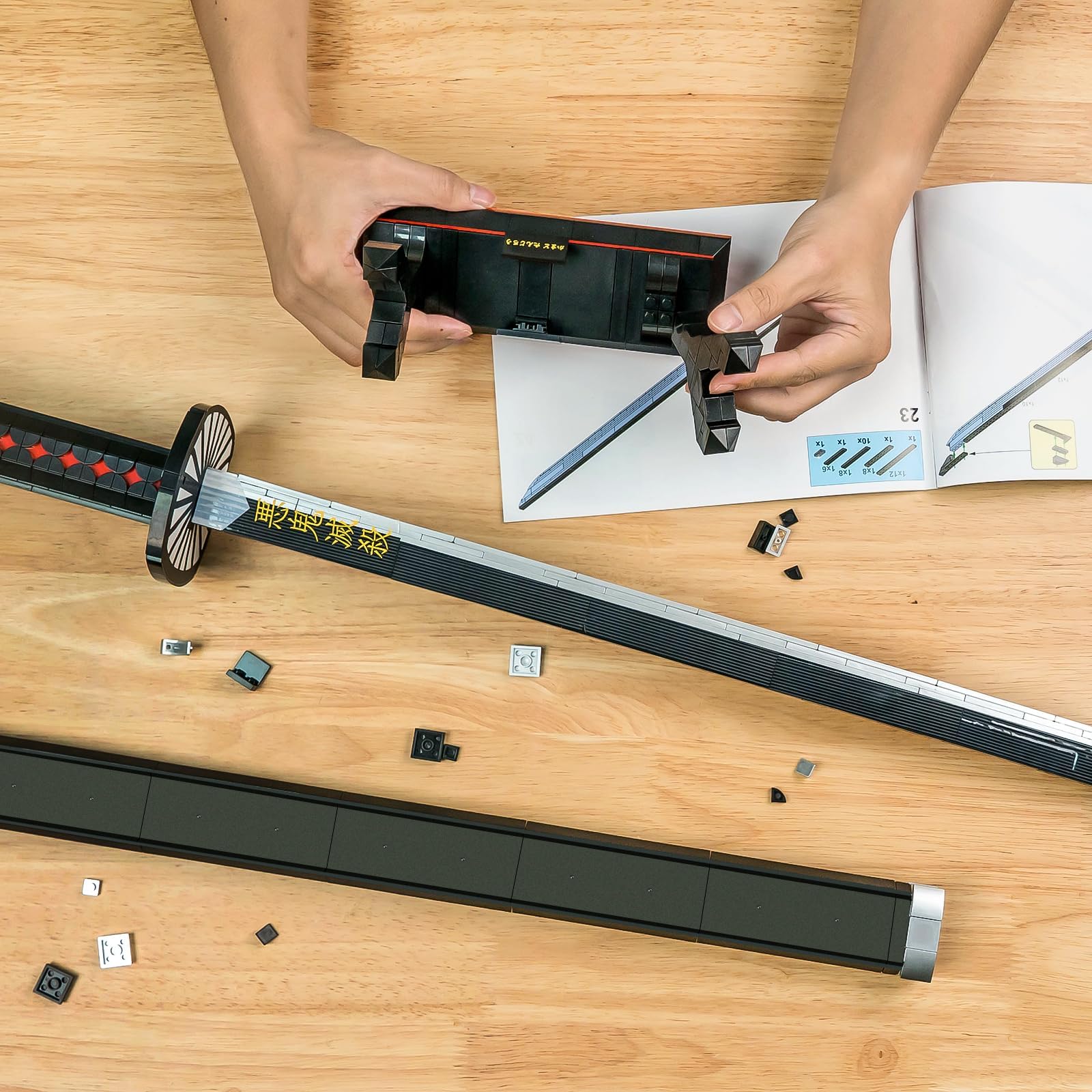 QLT Ideas Katana cosplay Tanjiro Kamado Demon Slayer briques 771 pièces fourreau support
