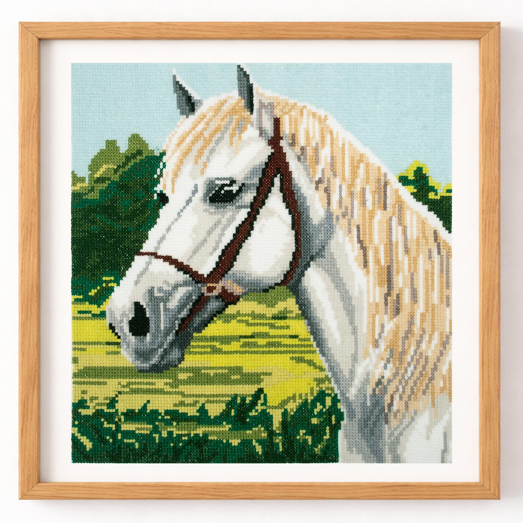 Trimits Large Counted Cross Stitch Kit - White Horse Design on 11 Count Aida (30 x 30cm) with Thread, Needle, Colour-Coded Chart and Instructions - for advancing Cross-Stitch Skills.
