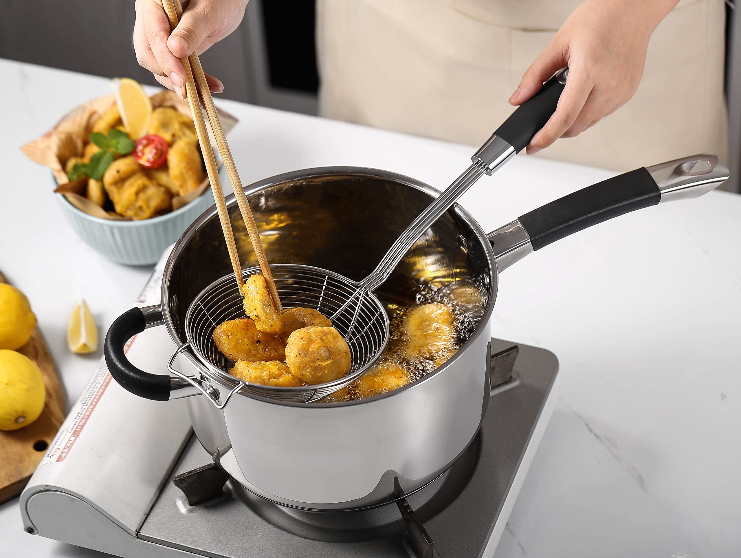 SUNWUKIN Mestolo per cucinare e friggere, in acciaio inox 304, a forma di ragno, per cucinare e friggere, utensili da cucina, colino per pasta, 13 cm