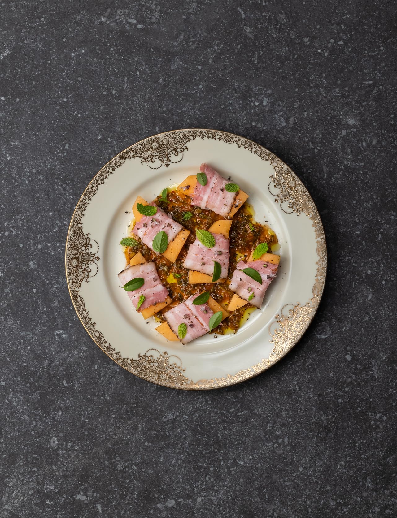 On meat: Modern Recipes for the Home Kitchen