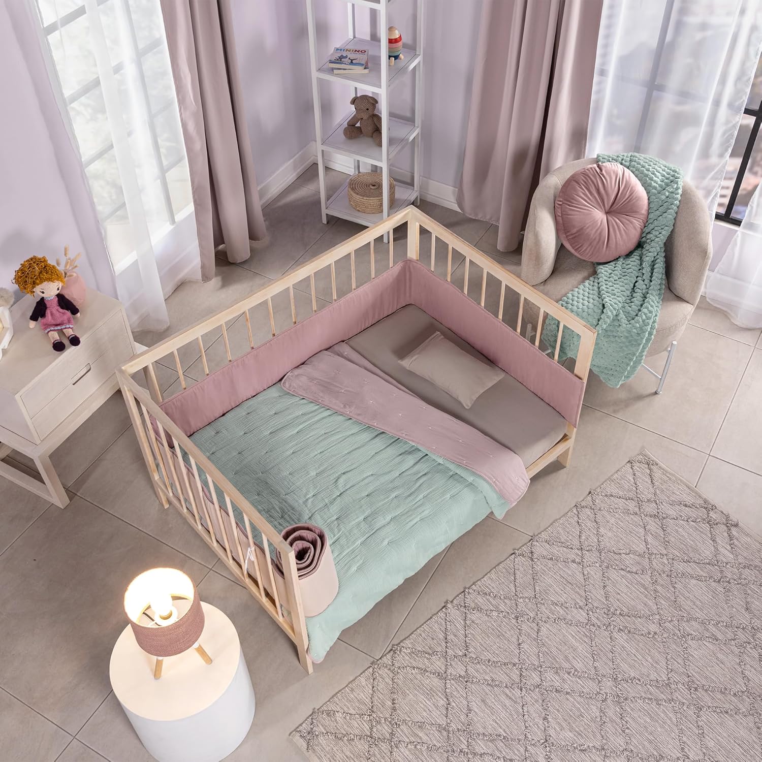 Vianney Baby Voga Muselina Mint XL Crib Comforter - Ultra-Soft, Breathable, Lightweight Bedding for Extra-Large Cribs, All-Season Cozy Warmth and Stylish Nursery Decor