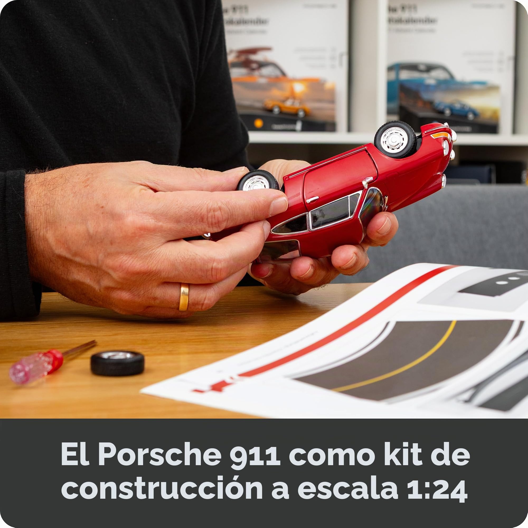 FRANZIS 67247 Porsche 911 Build Your Legend - Juego de construcción Detallada (Incluye módulo de Sonido, iluminación LED, Libro de acompañamiento)