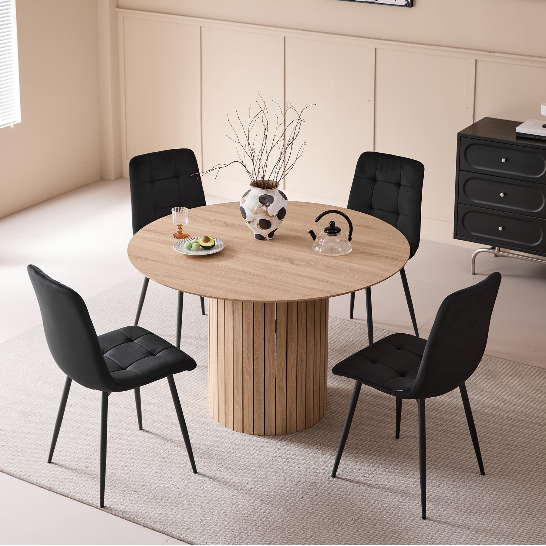 GrandCA HOME Table à Manger Ronde, Table de Cuisine Moderne 120 cm, Table de Salle à Manger avec Base Ronde en Bois, Grand Plateau en MDF pour 4 à 6 Personnes, Marron Clair