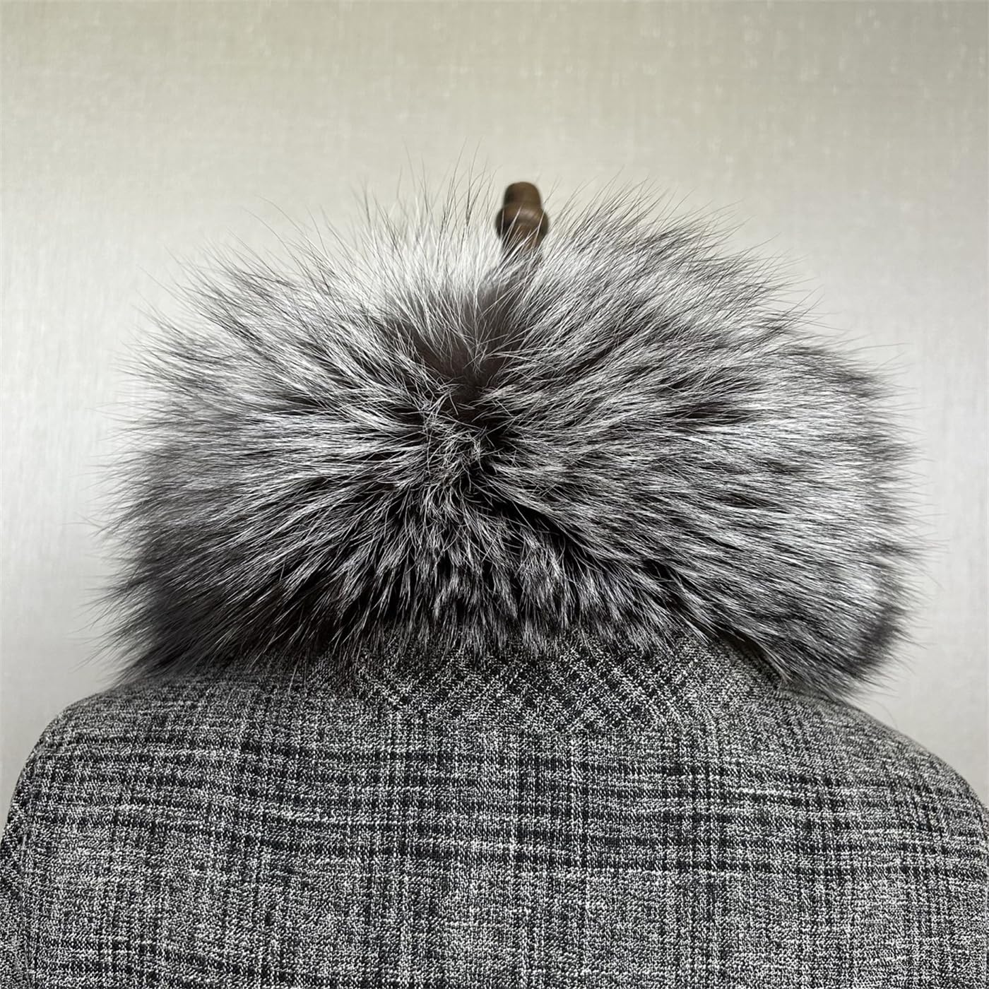 LVCOMEFF Women Natural Fox Fur Scarf Silver Fox Fur Wrap Neck Warmer Furry for Winter Outdoor