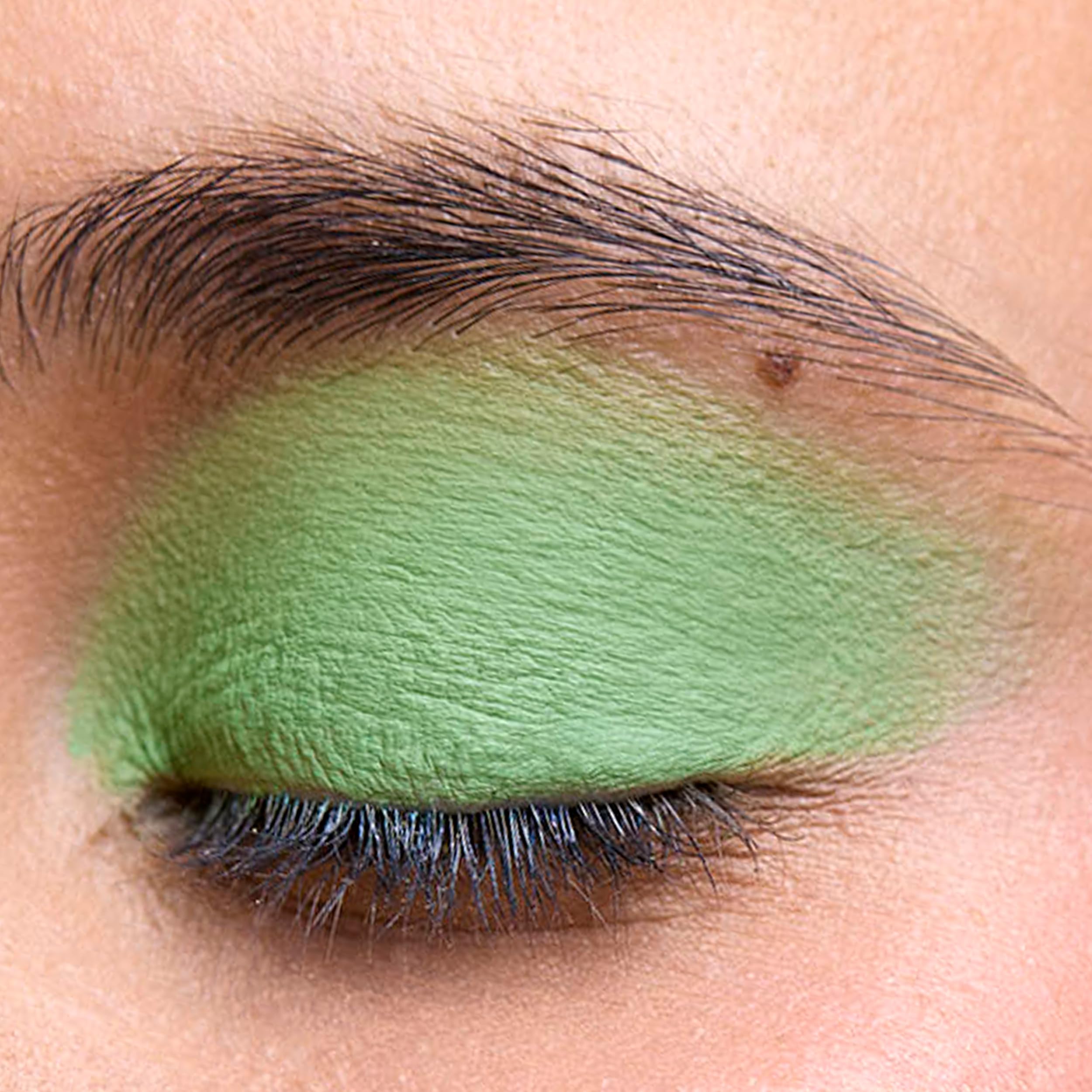 3INA MAKEUP - The 24H Color Liquid Eyeshadow 720 - Matcha green Liquid Eyeshadow - 24H Long-Wearing Waterproof Formula - Image 2