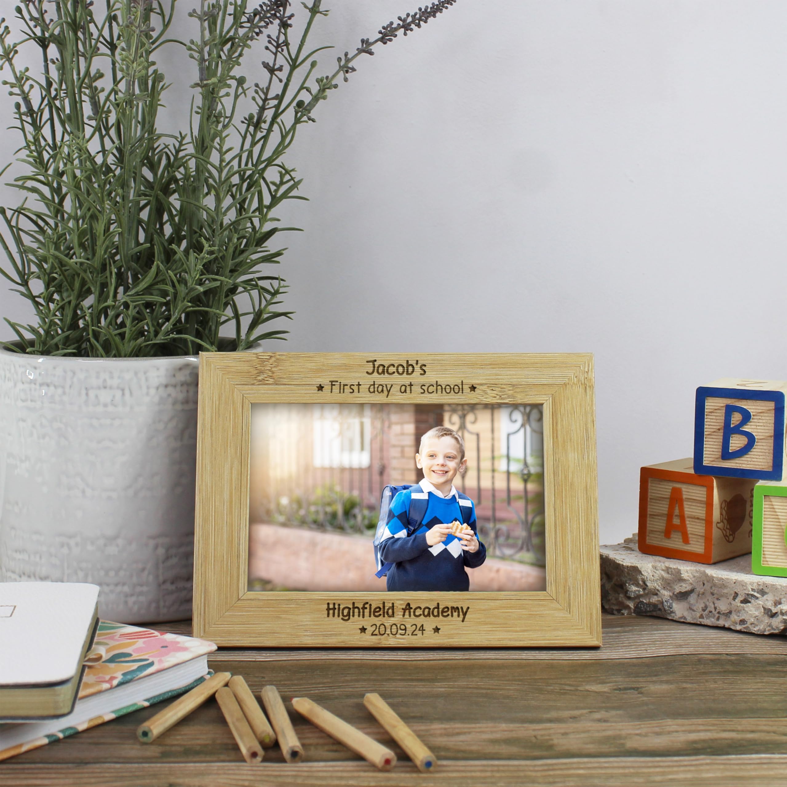 eBuyGB First Day At School Photo Frame, Personalised Wooden School Photo Picture Frame, First Day At Nursery, Starting Reception Keepsake, 4x6