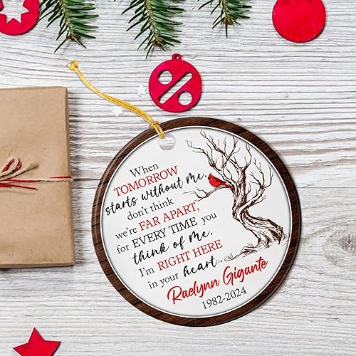 Vista 100 de Adorno de cerámica con cardenal personalizado en memoria amorosa, los seres queridos pueden dejar este mundo pero nunca dejan nuestros corazones