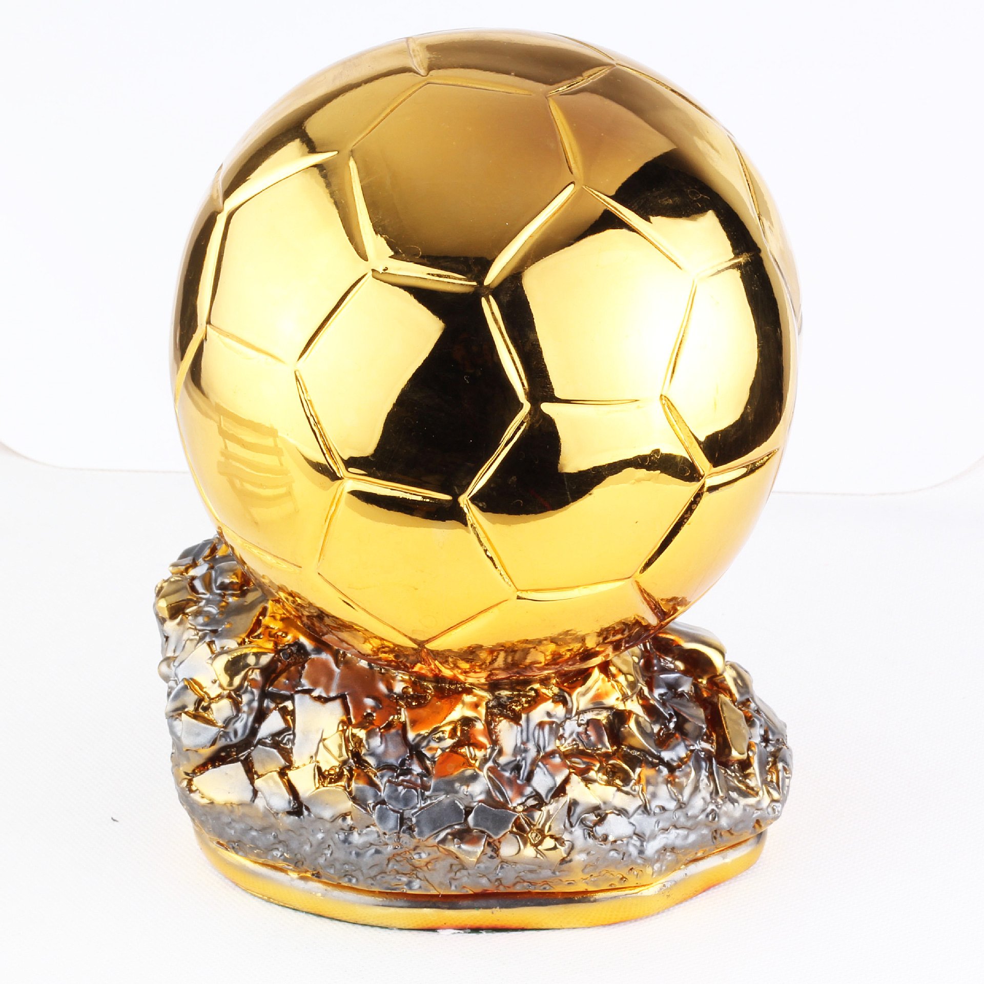 Amazon.co.jp: サッカー トロフィー レプリカ バロンドール