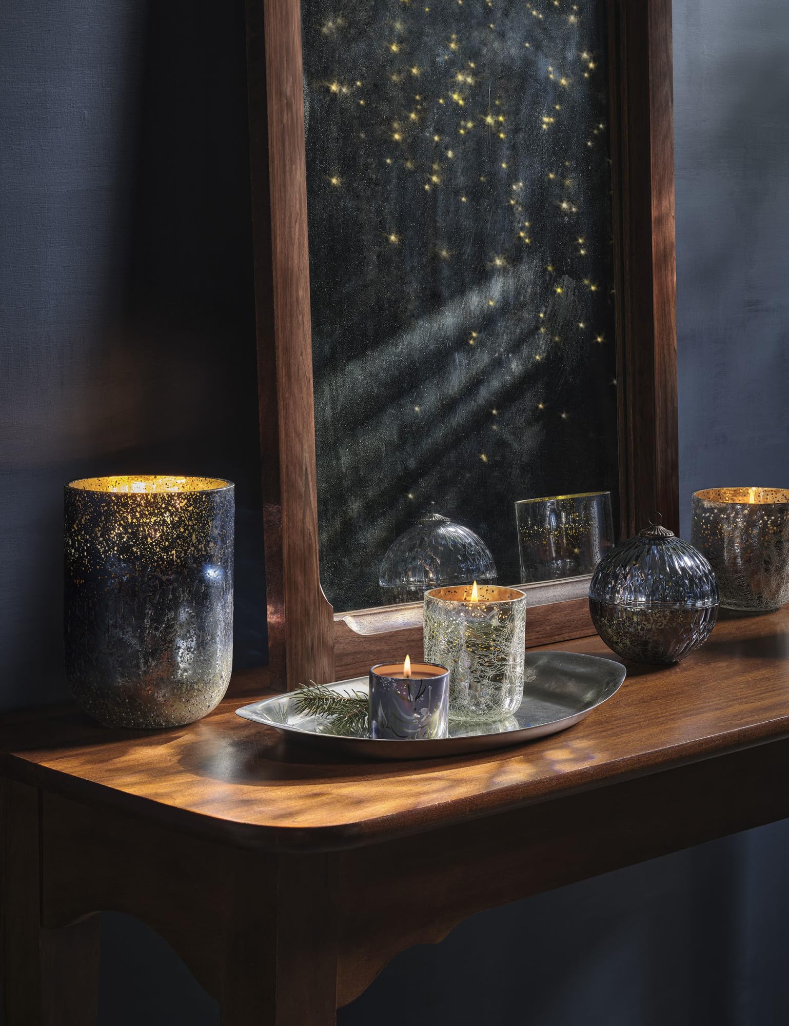 ILLUME Noble Holiday Collection, North Sky, Mercury Ornament Candle