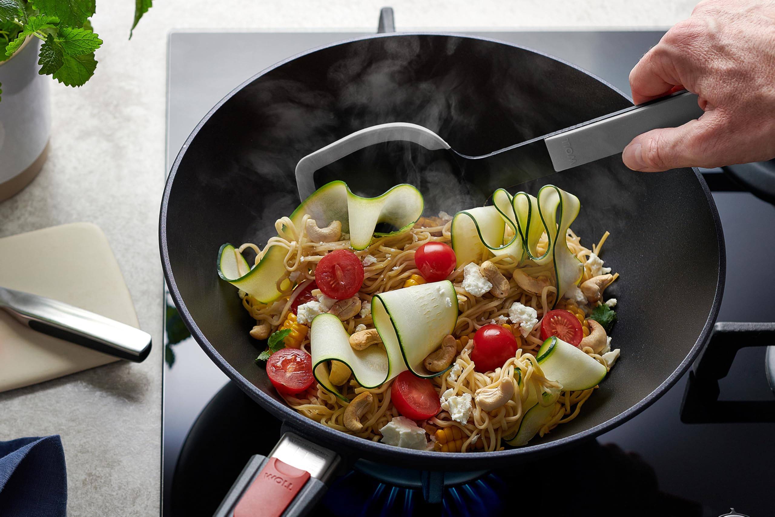 Woll 11030DPS Wok in ghisa Diamond Lite, Diametro 30 cm, 10 cm di Altezza, con Manico Rimovibile