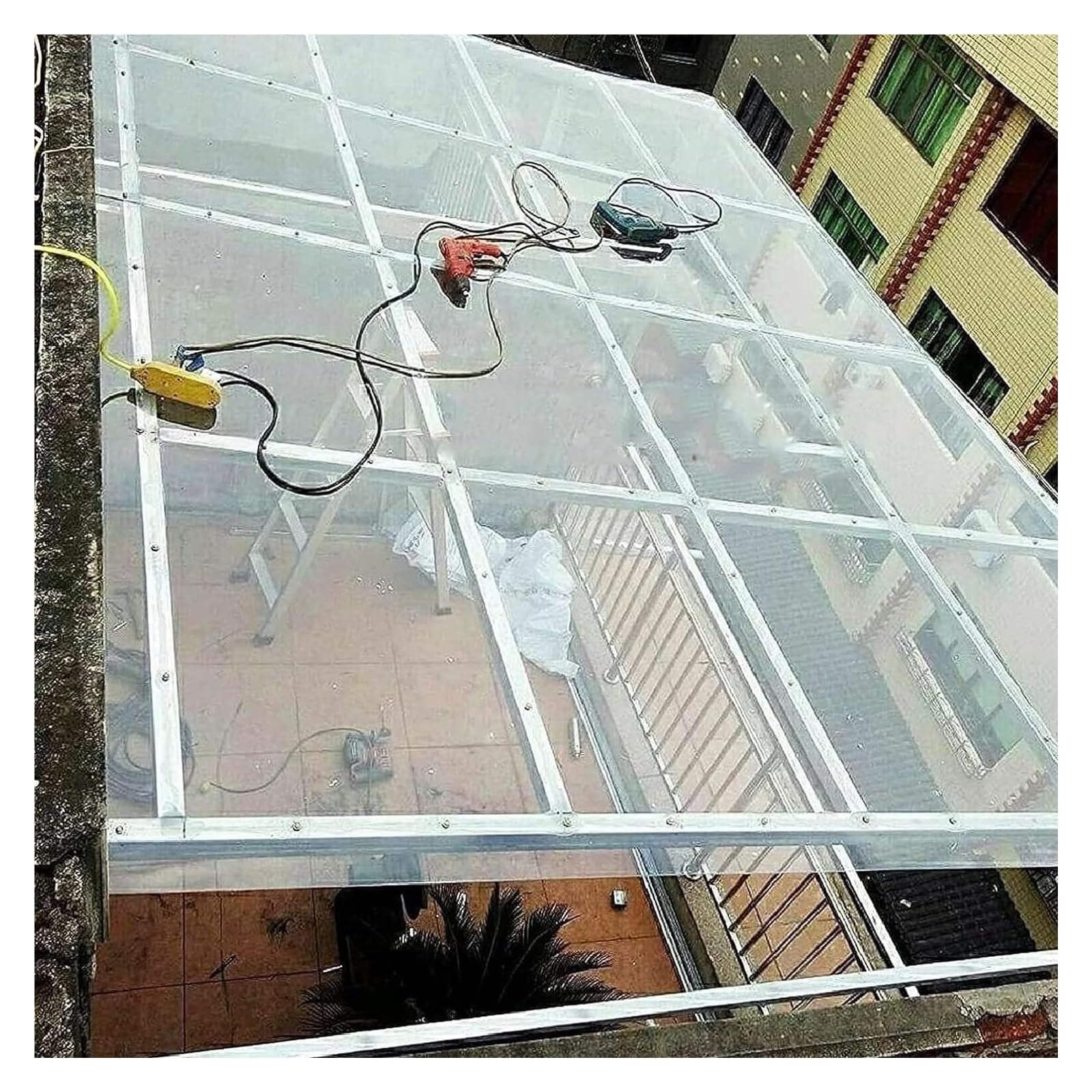 Plaque de toiture polycarbonate durable et étanche pour couverture d'auvent extérieur