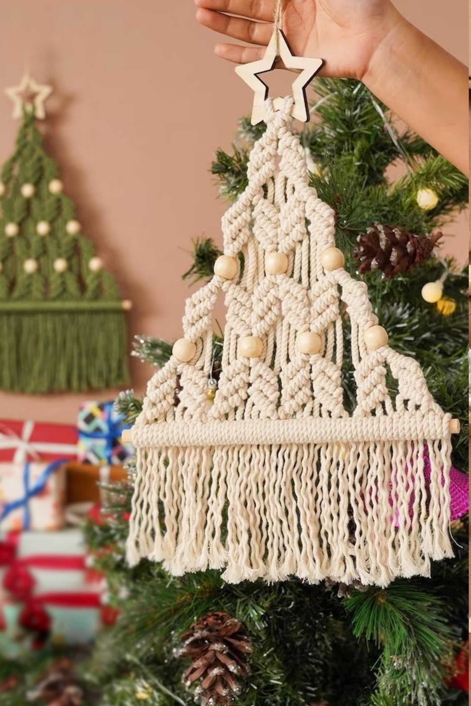 Amazon.co.jp: マクラメ クリスマス ツリー タペストリー - 壁掛け