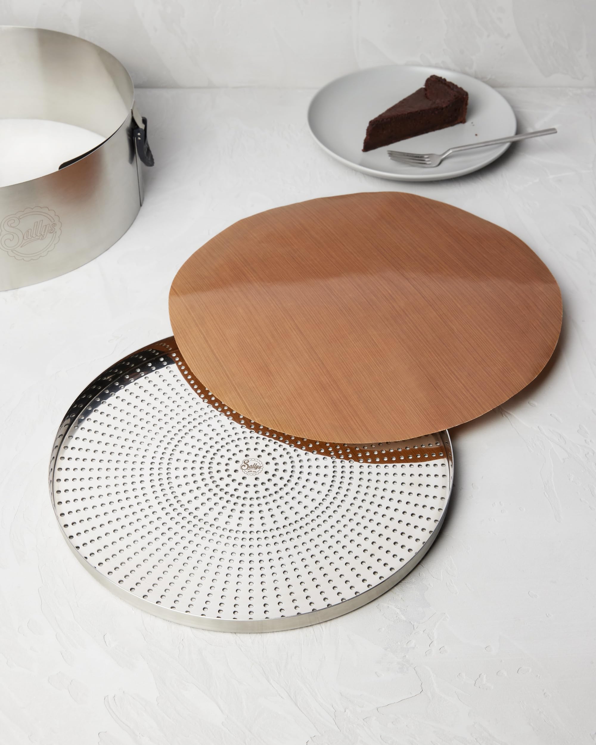 Sallys Springform mit perforiertem Boden und Dauerbackfolie, Edelstahl (28 cm)