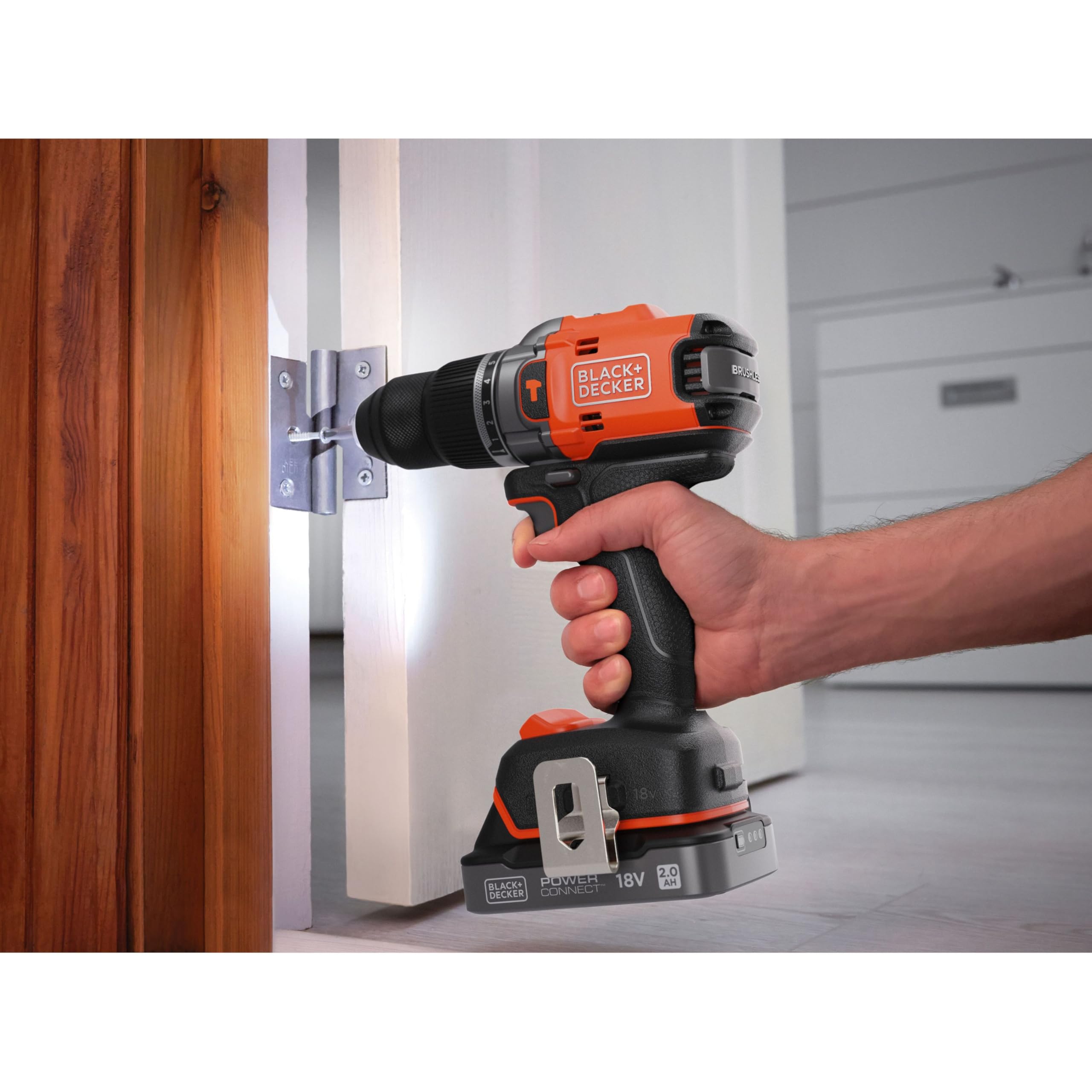 BLACK+DECKER 18V POWERCONNECT Trapano a Percussione a Batteria, Motore Senza Spazzole, Coppia 50 Nm, Mandrino Senza Chiave da 13 mm - Unità Senza Accessori, BLD683XN-XJ