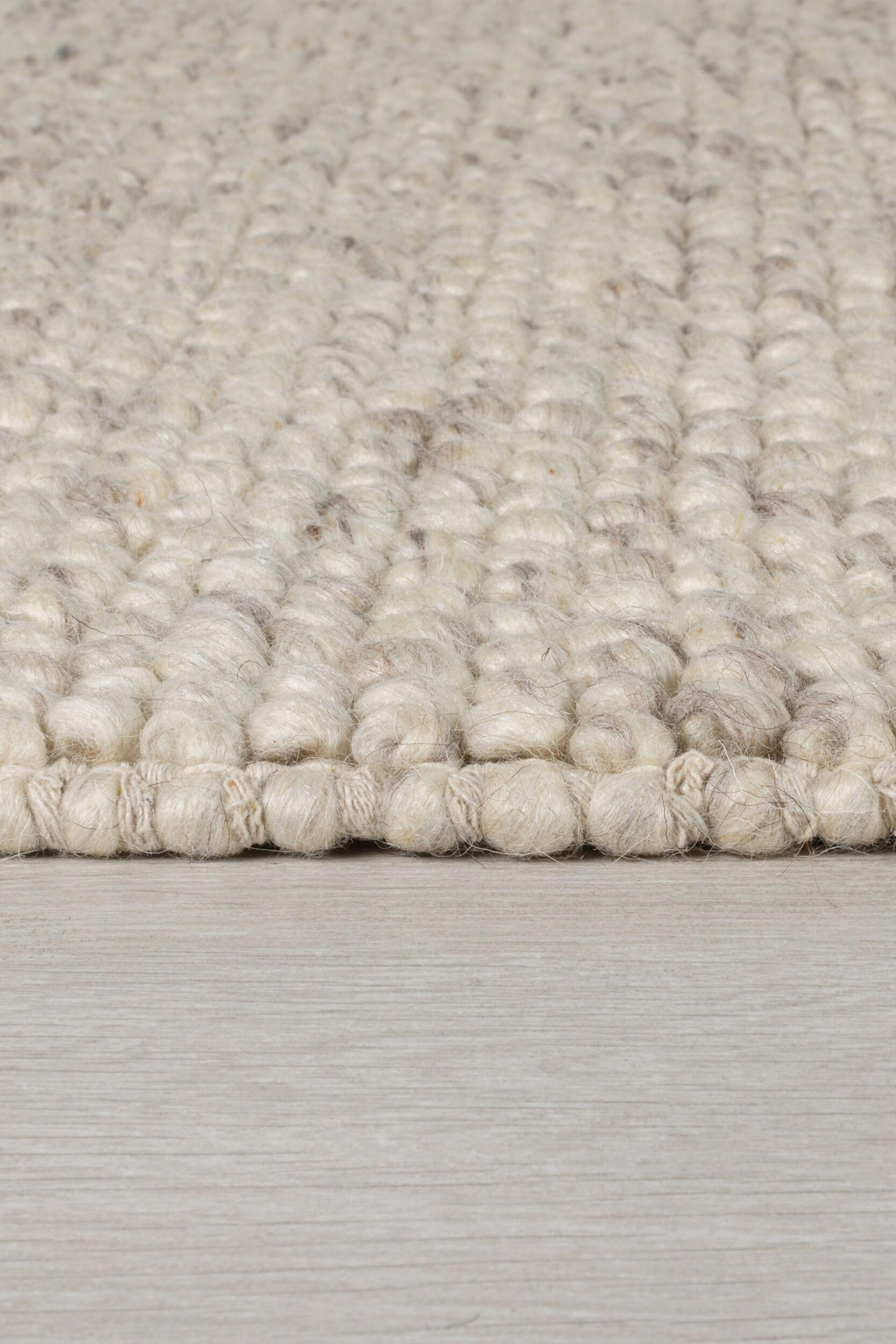 Tapis à Poils Courts Uni Dense et Robuste Beige 80 x 150 cm Salle à Manger | Medway