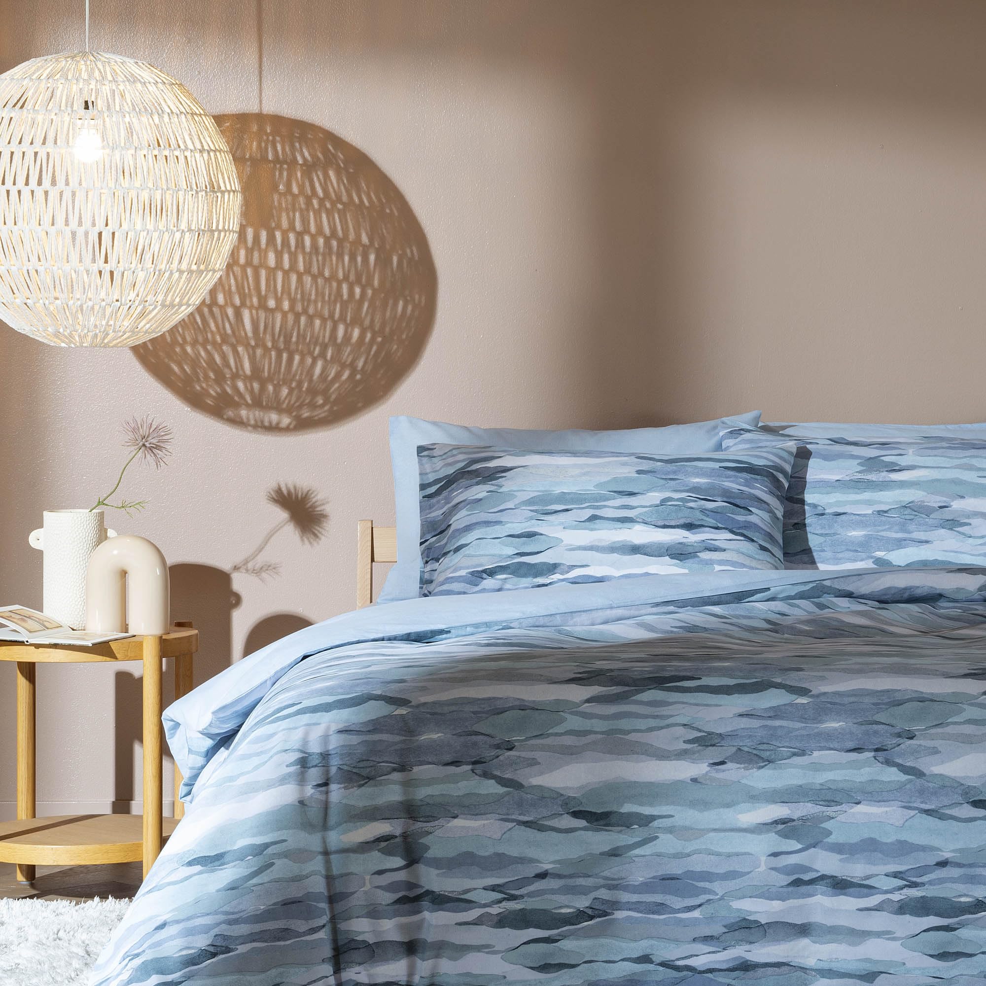 Bassetti Copripiumone Matrimoniale Garden Flowers - 100% Cotone - Blu Notte Con Fiori - 250x200 Cm - Foto 5