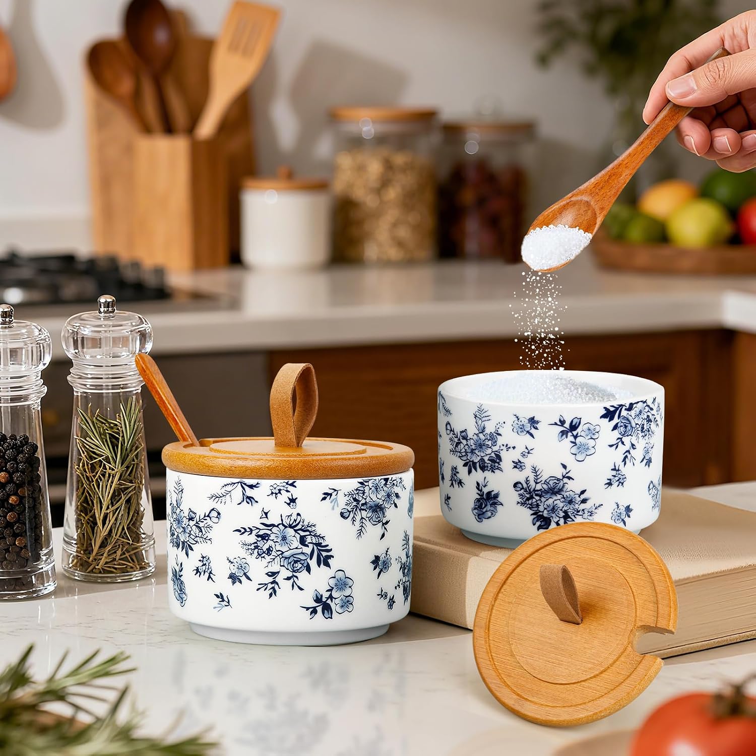 Ceramics Salt Container, 7.5 oz Classical Porcelain Salt Cellar with Lid and Spoon, Pepper Bowls Seasoning Container for Countertop Kitchen