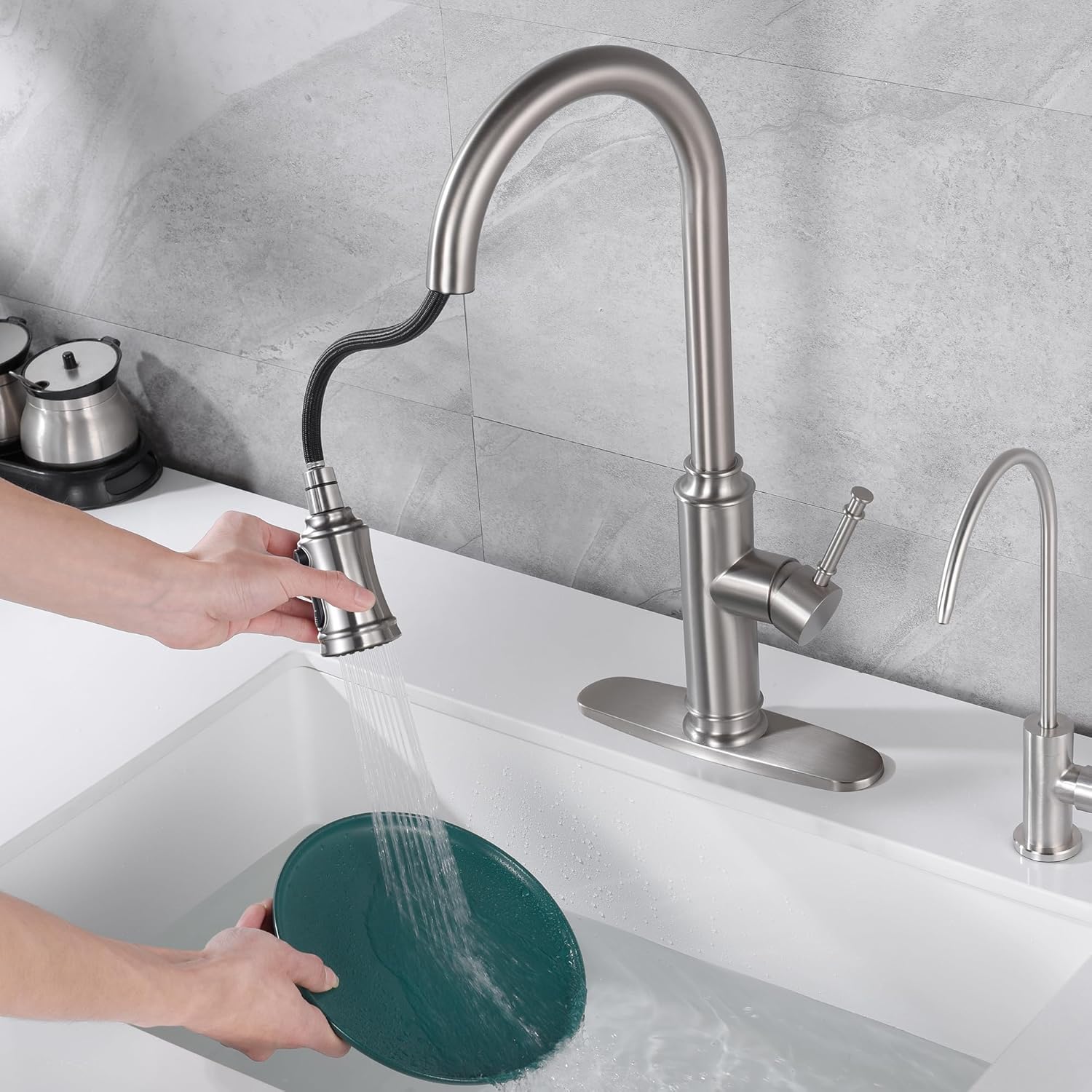 SUMERAIN Kitchen Sink Faucet with Multifunctional Pull Down Sprayer and 10" Deck Plate Single Handle Stainless Steel