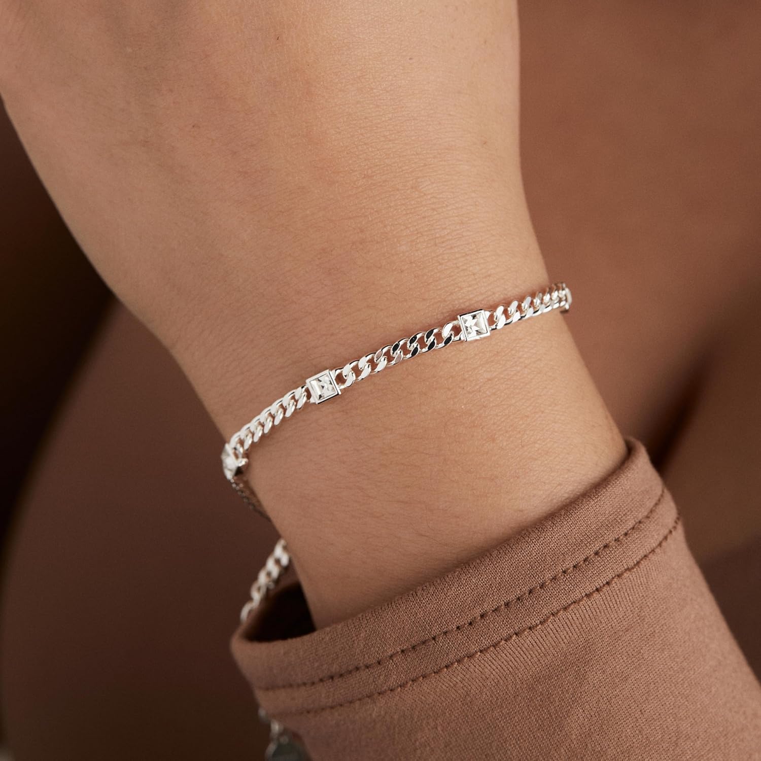 Alex and Ani September Birthstone Sapphire Curb Chain Bracelet