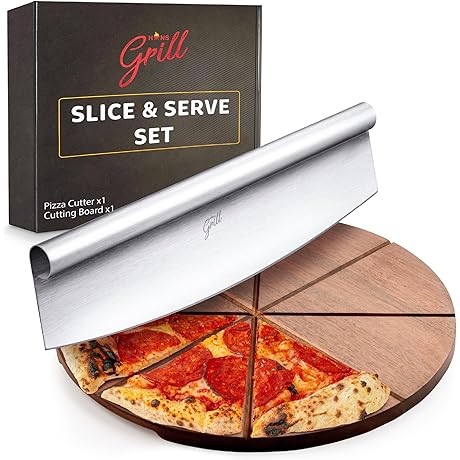 Hans Grill Pizza Cutter and Round Serving Board Gift Set
