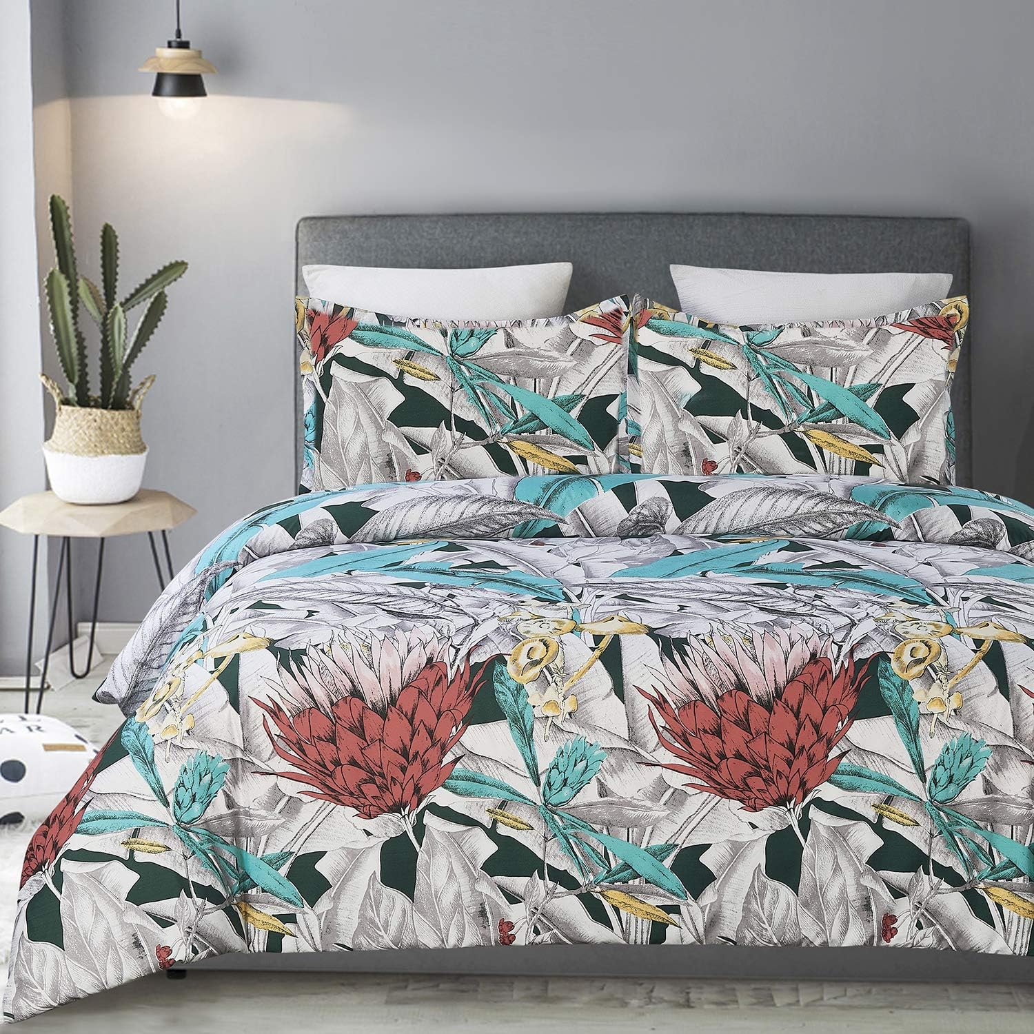 Vaulia Lightweight Soft Microfiber Duvet Cover Set, Floral Printed Pattern, White/Red - Queen