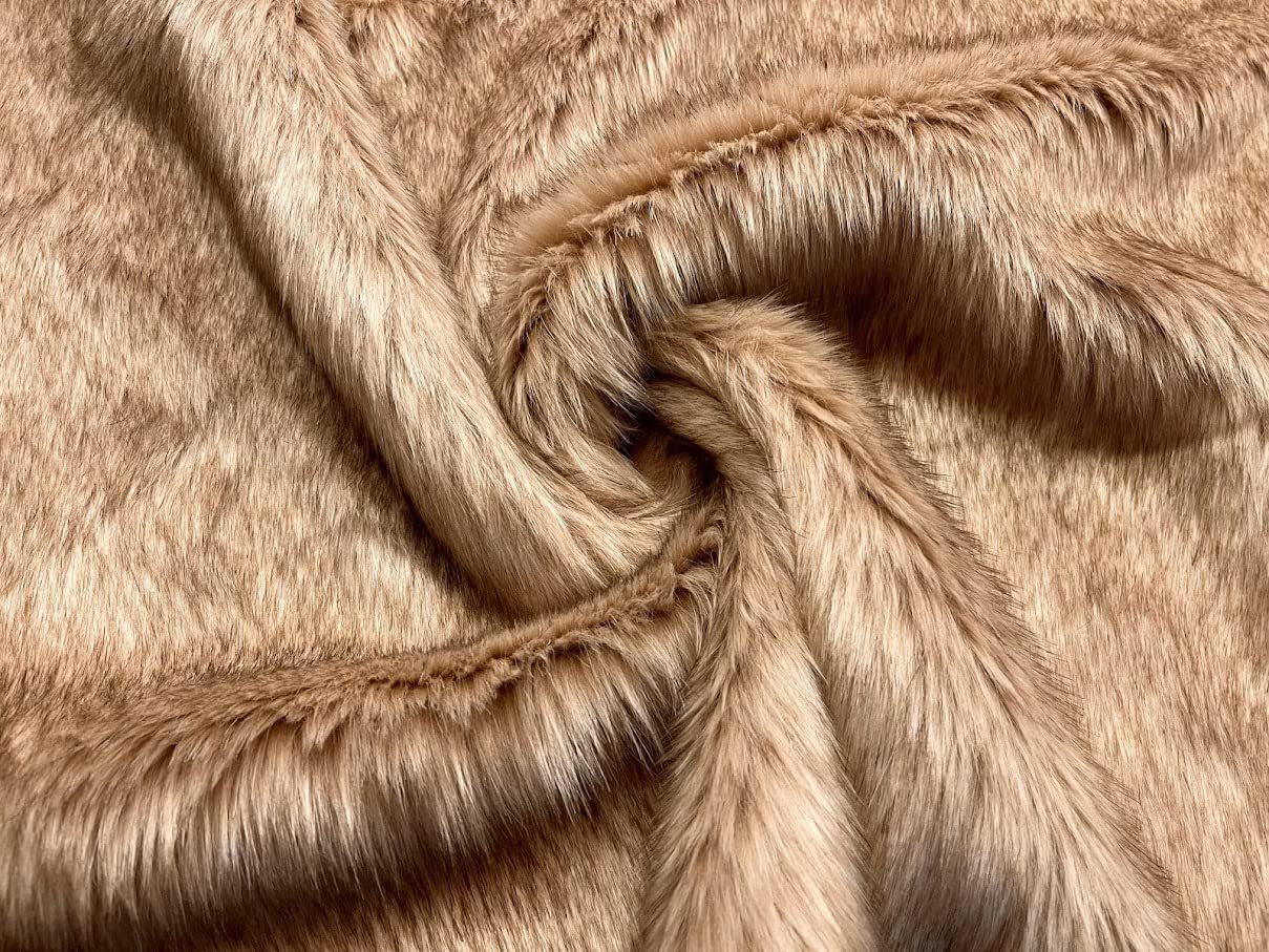 Crs Fur Fabrics Oatmeal Super Luxury Faux Fur Fabric Material - Long Pile Sample - 10Cm X 10Cm