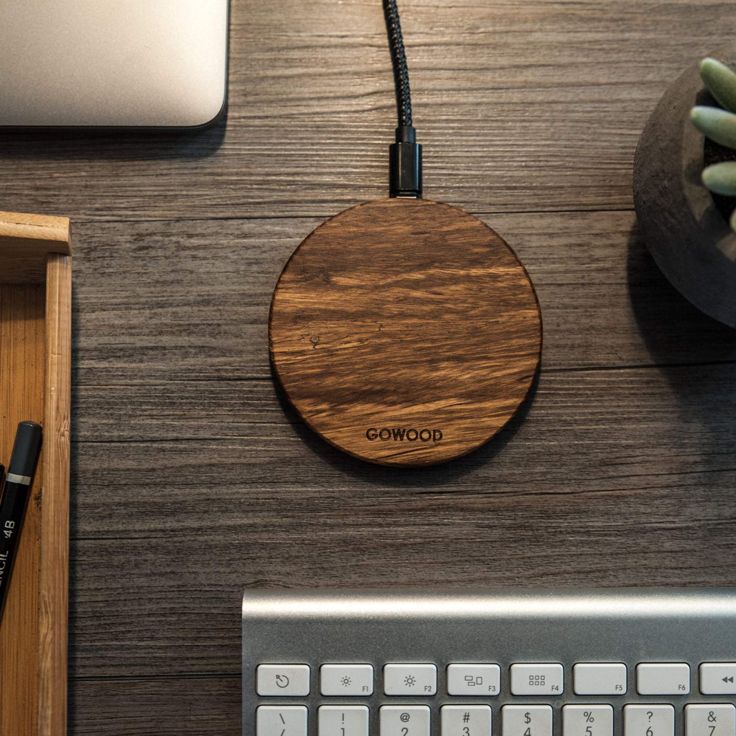 GOWOOD Caricabatterie Wireless In Legno Di Noce 15W | USB-C Con LED E Cavo Intrecciato Da 2m, Eco-sostenibile
