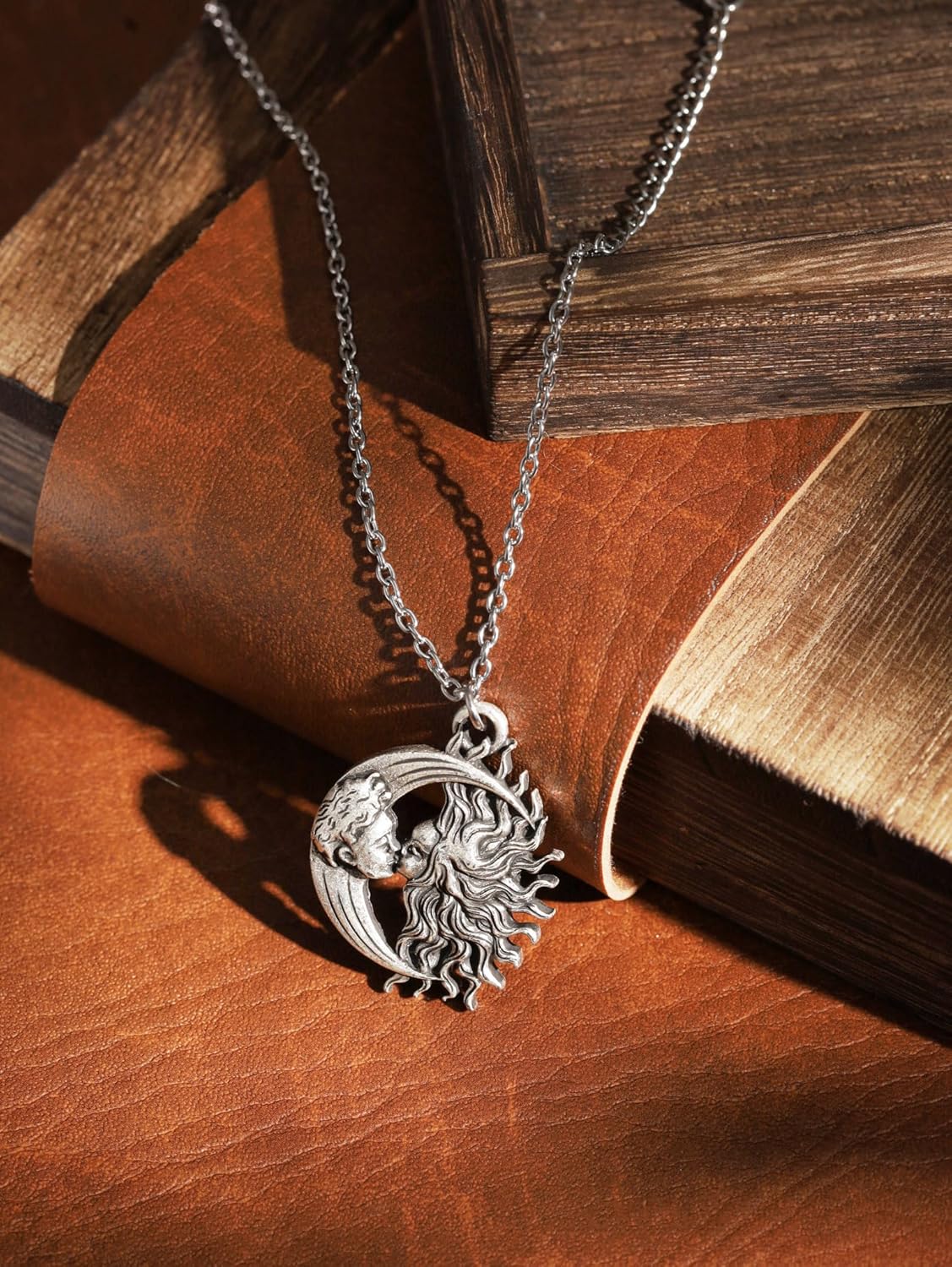 HAQUIL Vintage Sun Moon Pendant Necklace, Pendant Necklace Simple Necklaces Everyday Jewelry for Women - Image 6