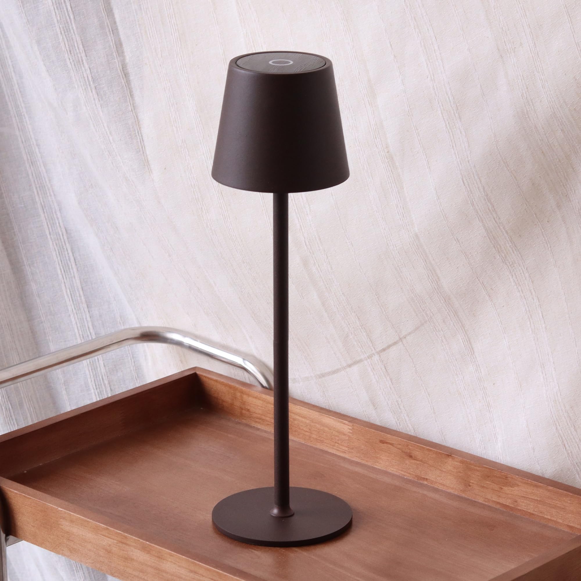 DILUMEN Tischlampe Dimmbar Kabellos,Wiederaufladbar Akku Tischleuchte mit Touch Control,Metall LED Akku Tischlampe mit USB-C,Wasserdichte Tischleuchte für Terrassen,Restaurants,5200mAh,Dunkelbraun