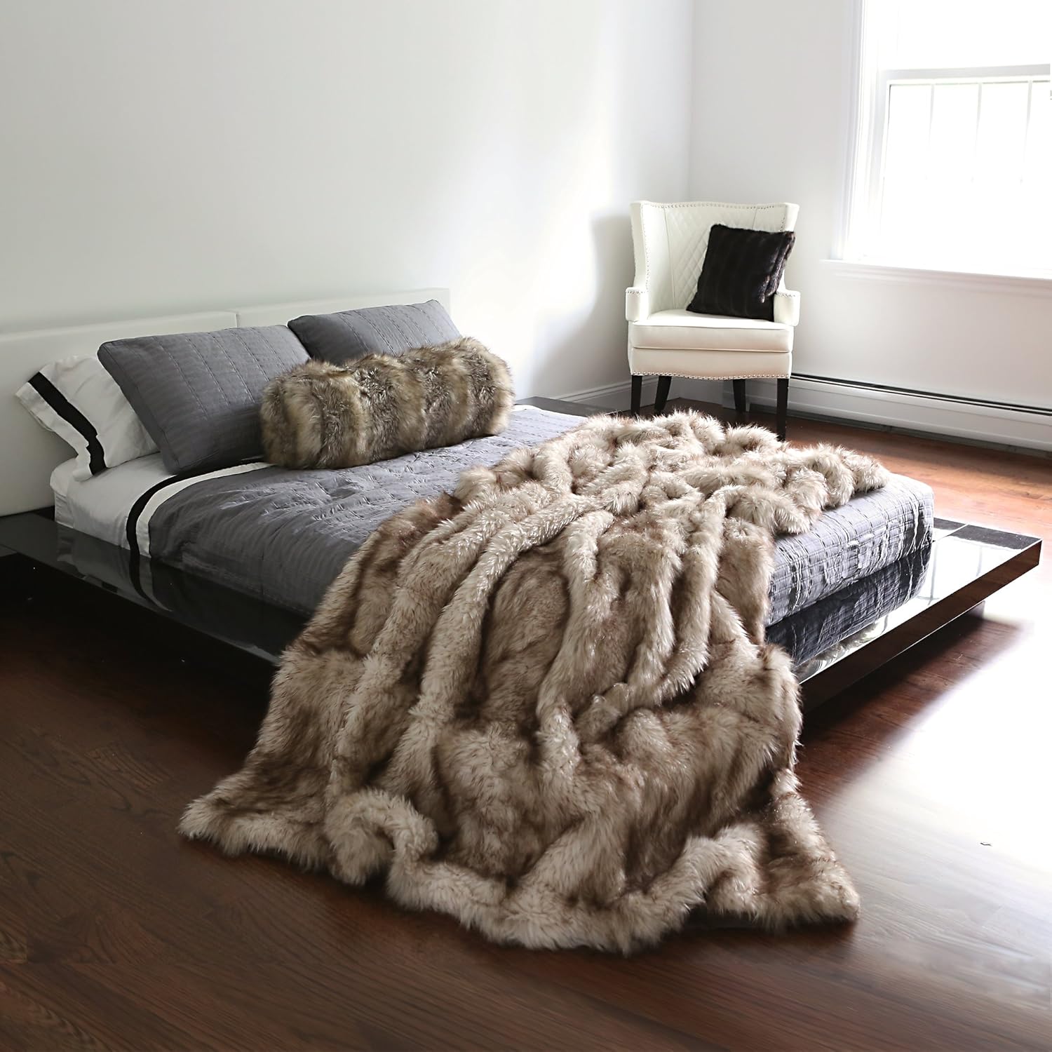 Best Home Fashion Champagne Fox Faux Fur Full Throw Blanket
