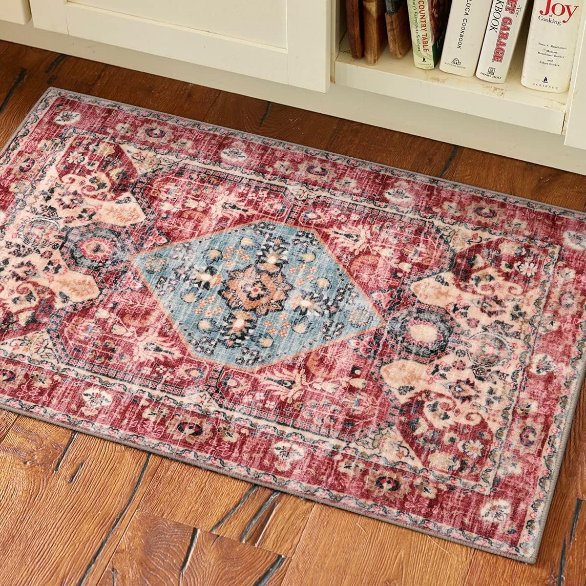 Zealude Vintage Medallion Small Area Rug 2x3, Washable Non-Slip Distressed Entryway Rug, Accent Throw Rug Floor Carpet for Kitchen Bathroom Door Mat Entrance Bedroom
