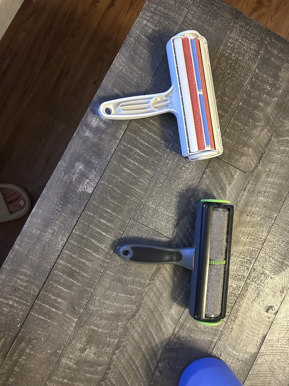 ChomChom Roller Pet Hair Remover and Reusable Lint Roller - Cat and Dog Hair Remover for Furniture, Couch, Carpet, Clothing and Bedding - Portable, Multi-Surface Fur Removal Tool (White) photo review