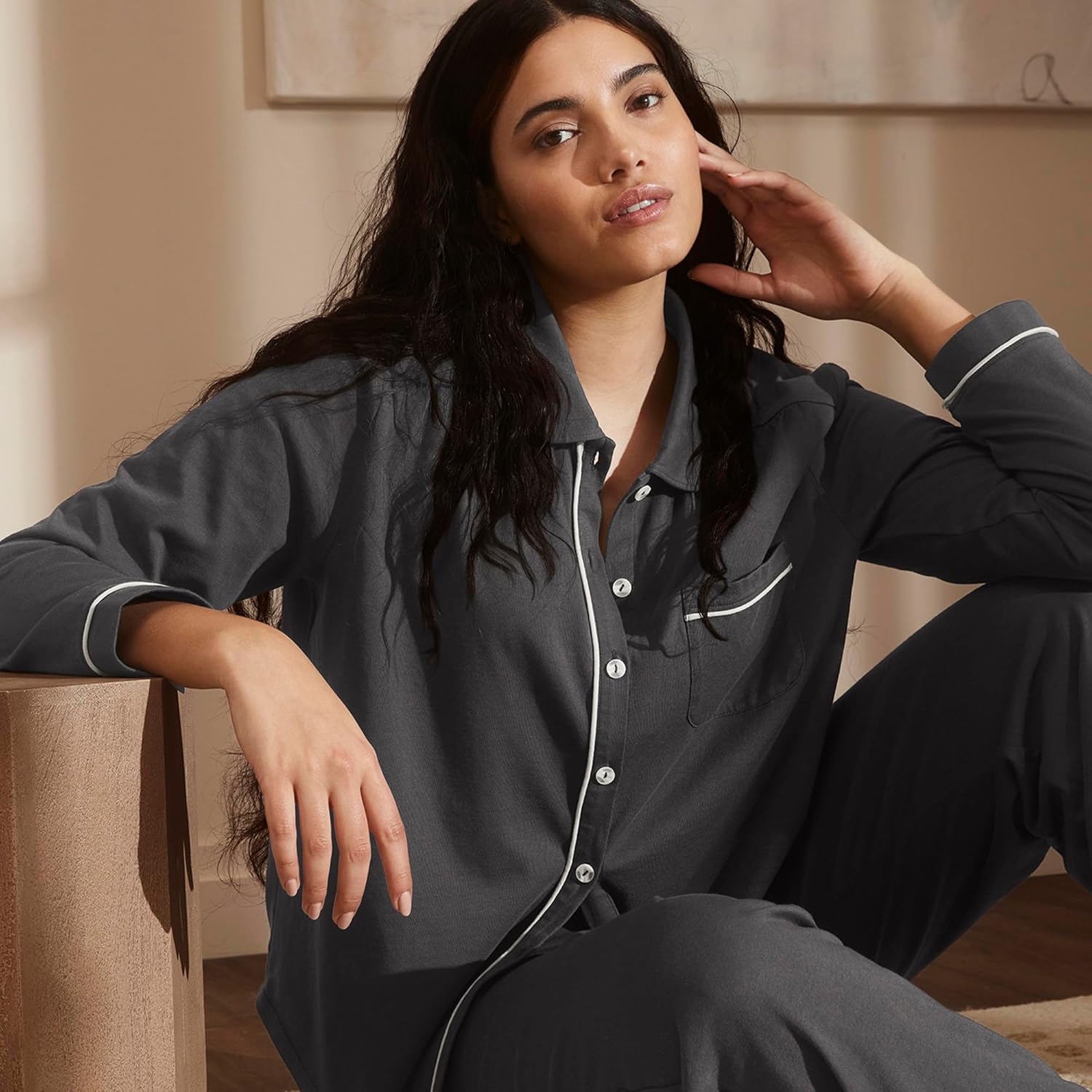 BOLL & BRANCH Women's Soft Knit Short Sleeve & Pants Pajama Set - Image 8