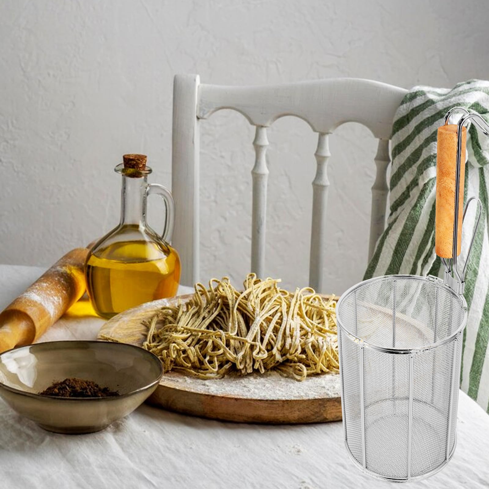 iplusmile Colador de Acero Inoxidable Utensilio de Cocina Resistente y Práctico con Mango de Madera para Filtrar Alimentos y Freír para Espaguetis