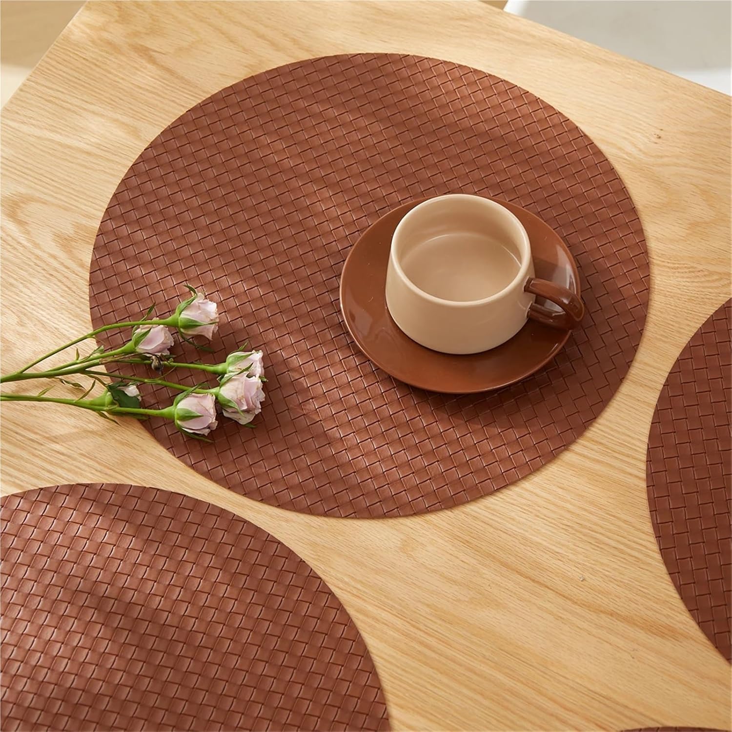 Round Woven Placemat Table Mat Kitchen Utensils Leather Waterproof Heat Insulation Oil-Proof Place Mat for Dining Table(Green)