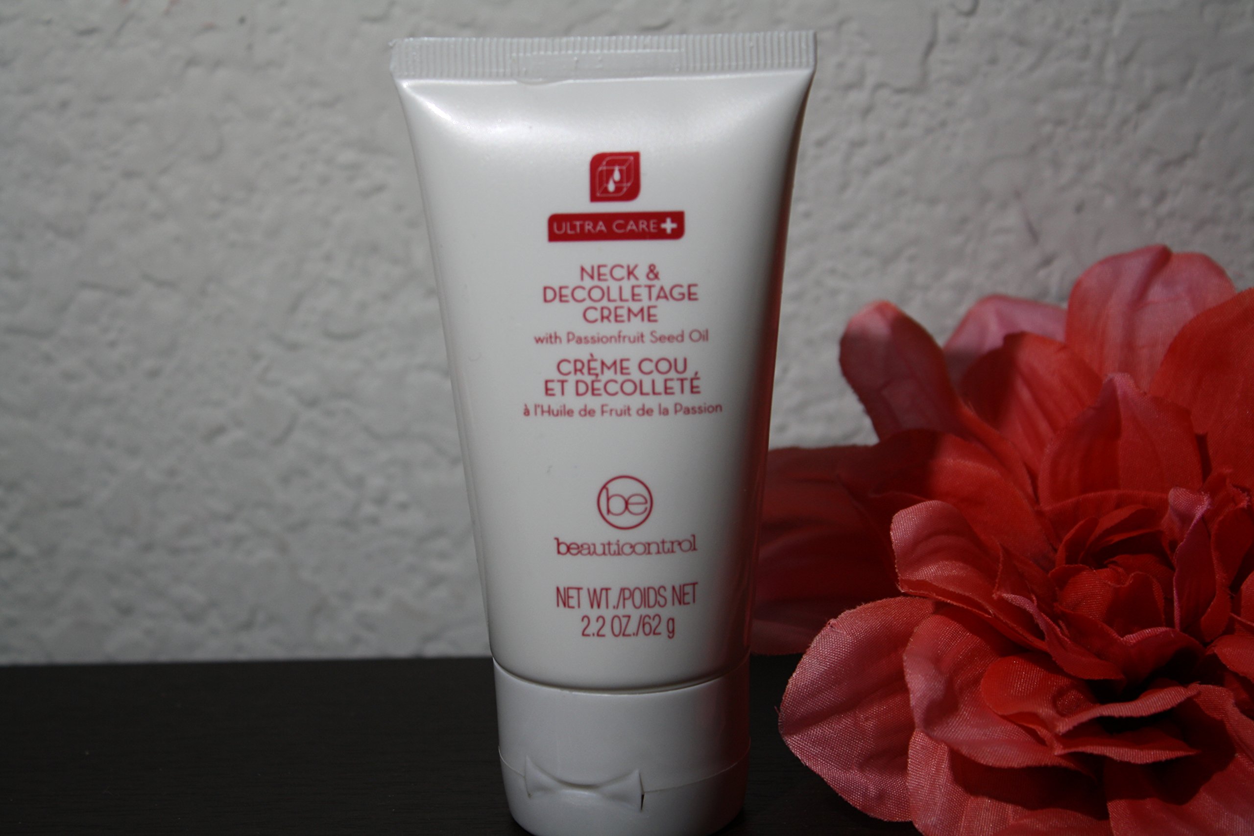 Beauticontrol Ultra Care+ Neck & Decolletage Creme