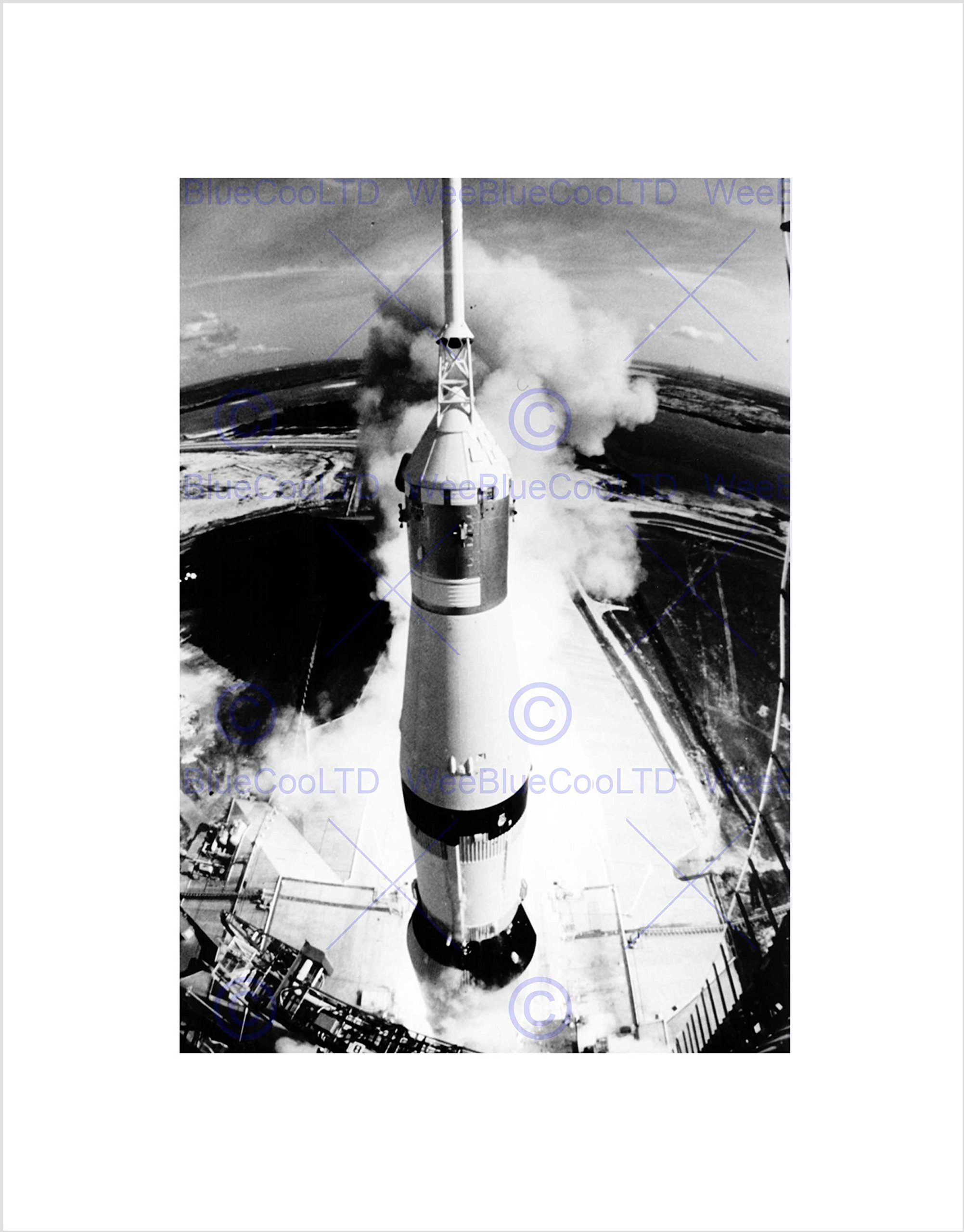 Wee Blue Coo SPACE ROCKET LAUNCH SATURN V APOLLO 11 VIEW THRUST BLAST LIFT OFF PRINT B12X7766