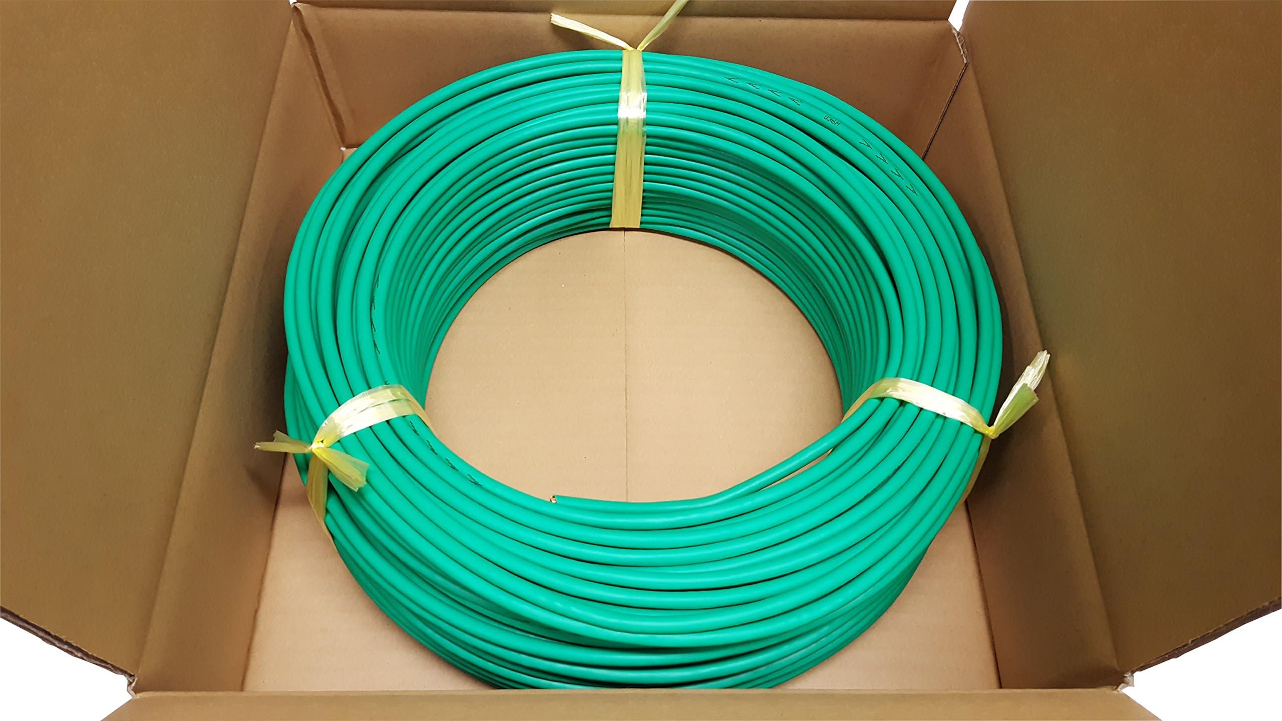 Amazon.co.jp: 日本製線 高性能ギガビット伝送対応LANケーブル (Cat6) 100m巻(緑色) 0.5 - 4P NSGDT6 ...