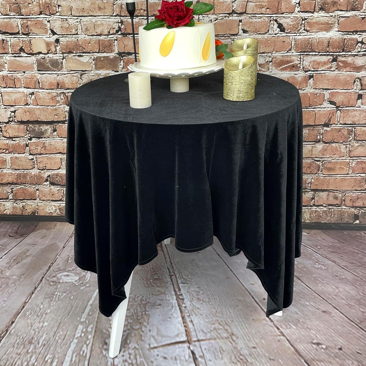 EHLDekol Velvet Tablecloth, Luxurious Elegant Rectangle Table Cover in Beautiful Dusty Pink for Weddings, Parties, Baby Showers and Events, Durable Seams for Long-Lasting Use((Dusty Pink, 60"*102")