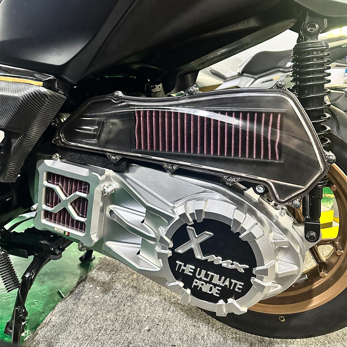 ヤマハ V2 XMAX250 XMAX125 XMAX300 XMAX 300 2023 2024 エアフィルタカ 【Nighthawk】