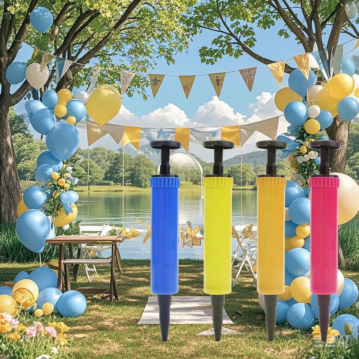 3Pcs Mini Plastic Hand Balloons Pump, Randomly Color for Foil and Latex Balloons Air Inflator Pump Portable for Party Accessories (17x3cm)