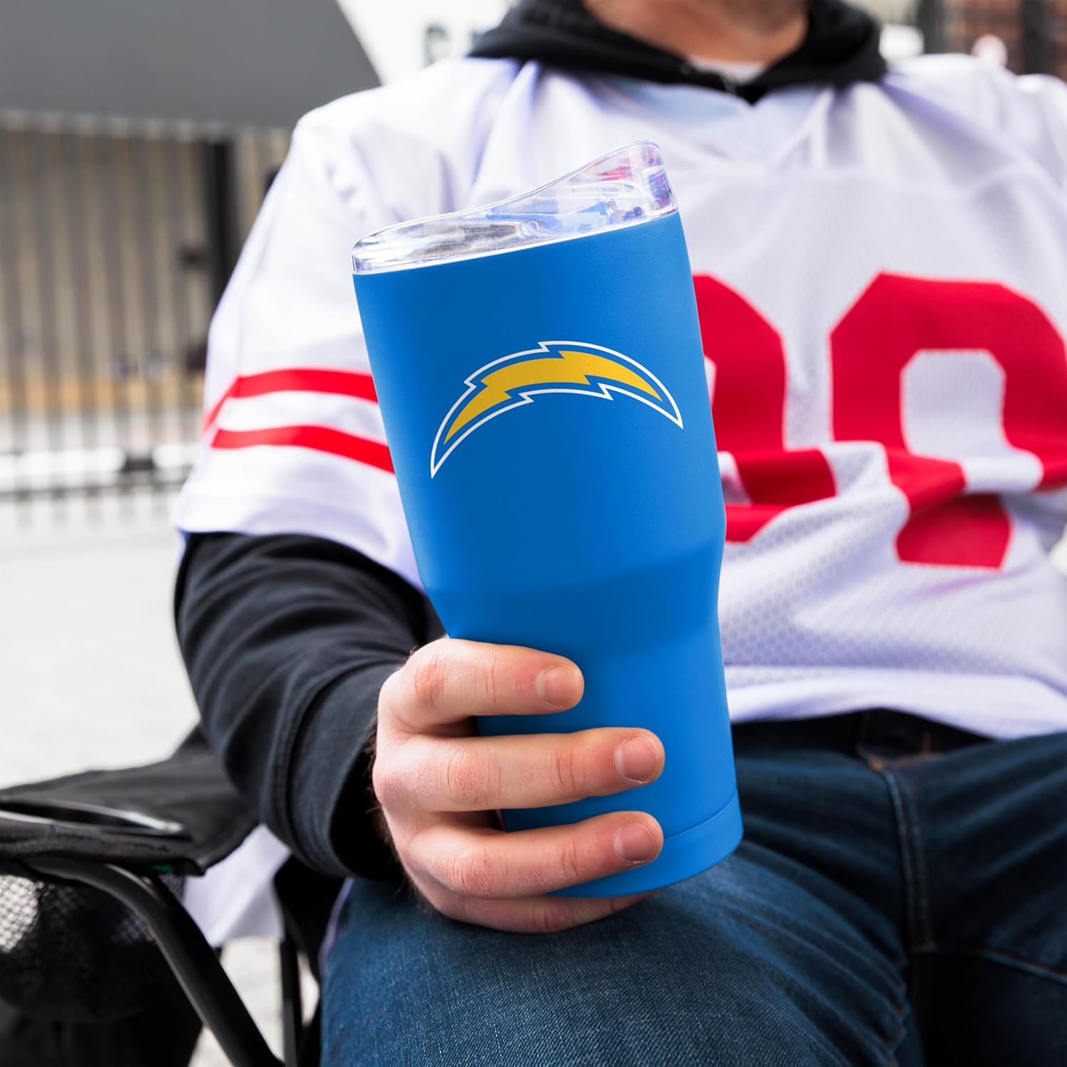 FANMATS NFL 30 oz Powder Coat Tumbler — Stainless Steel | 30 Fluid Ounces | High -Lip Slider Lid | Team Color