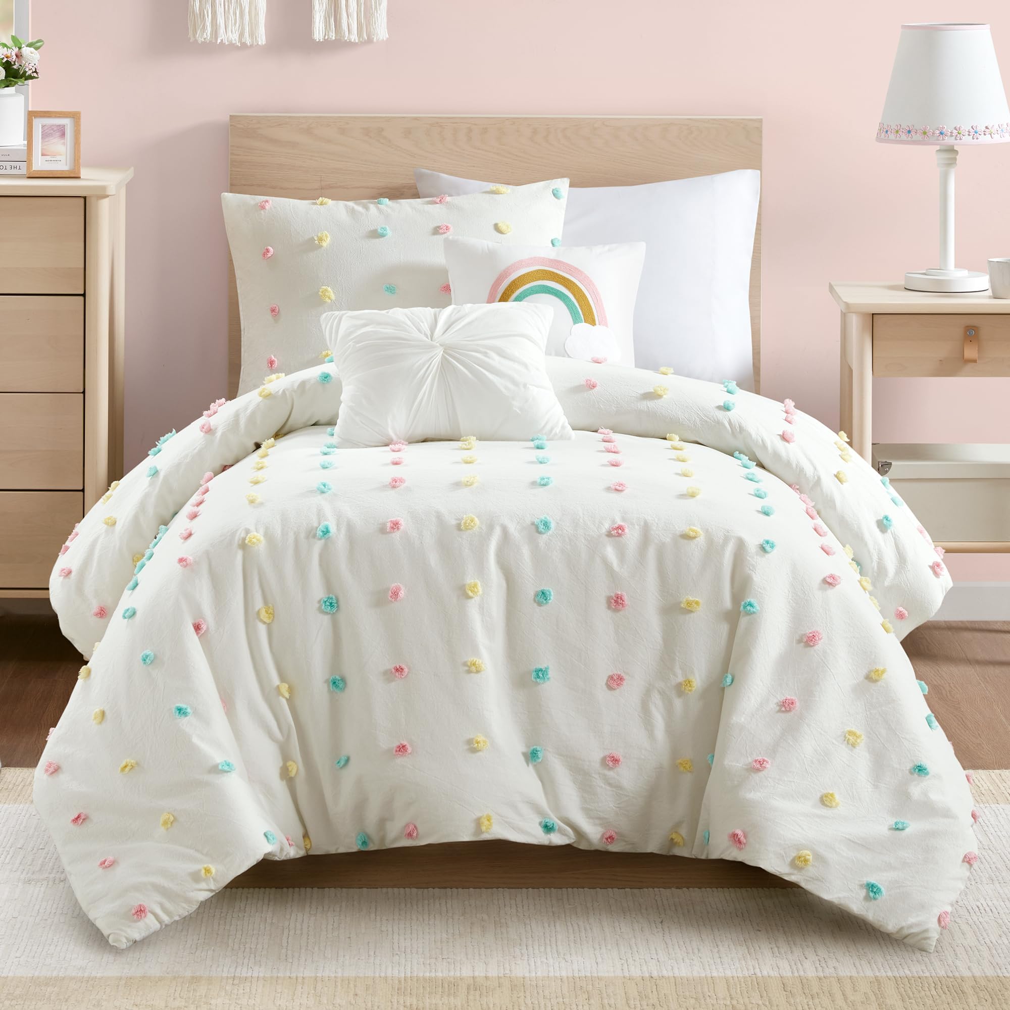 Intelligent Design Callie Girls Twin/Twin XL Comforter Set, Ivory 4-Piece Kids Bedding, 100% Cotton Tufted Pom Pom Tufted Jacquard, All Season Down Alternative, Cozy Shabby Chic Bedroom Décor