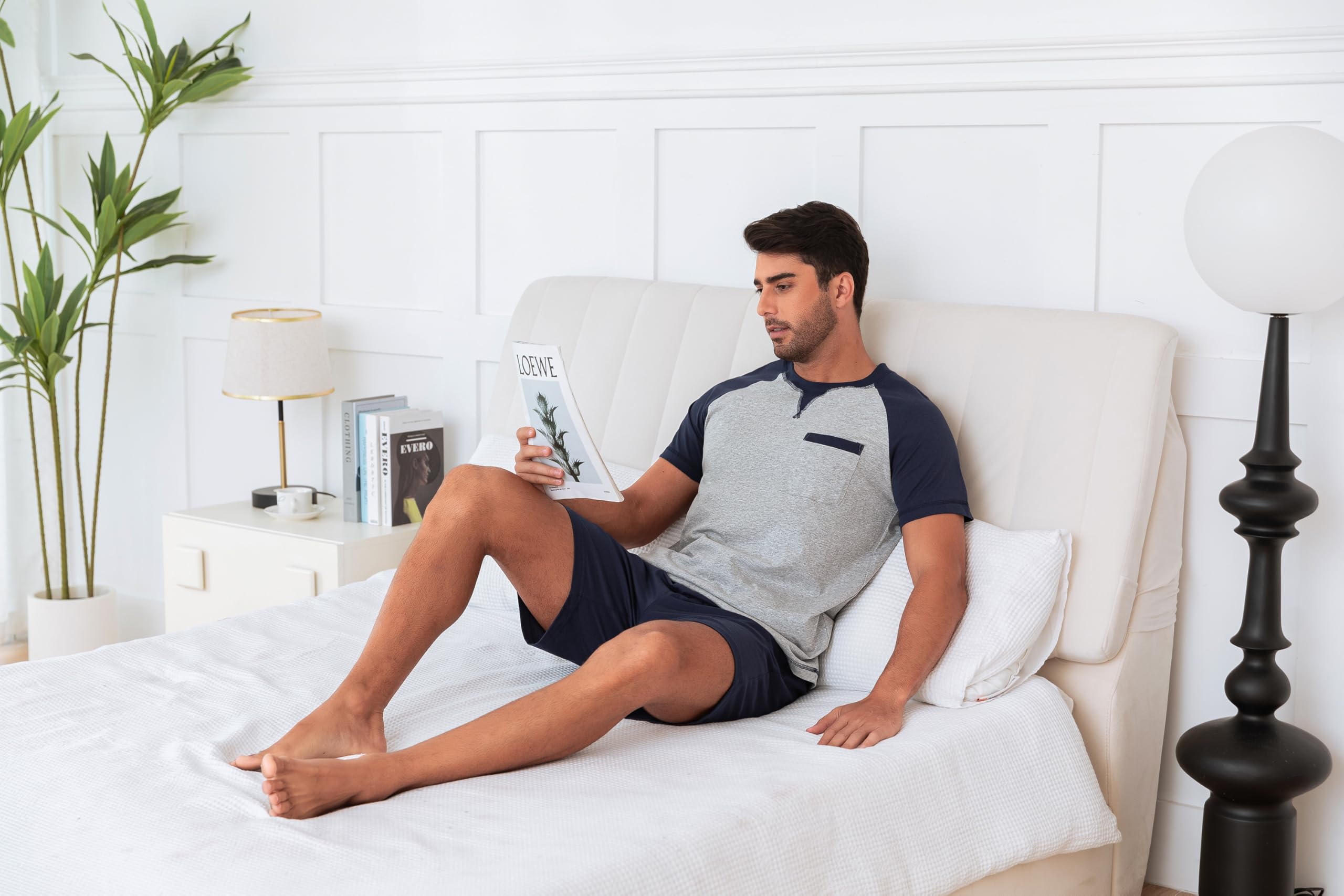 Pyjama d'été Court en Coton pour Homme - Ensemble de vêtements de Nuit 2 pièces avec col Rond, t-Shirt à Manches Courtes et Pantalon de Pyjama pour Homme