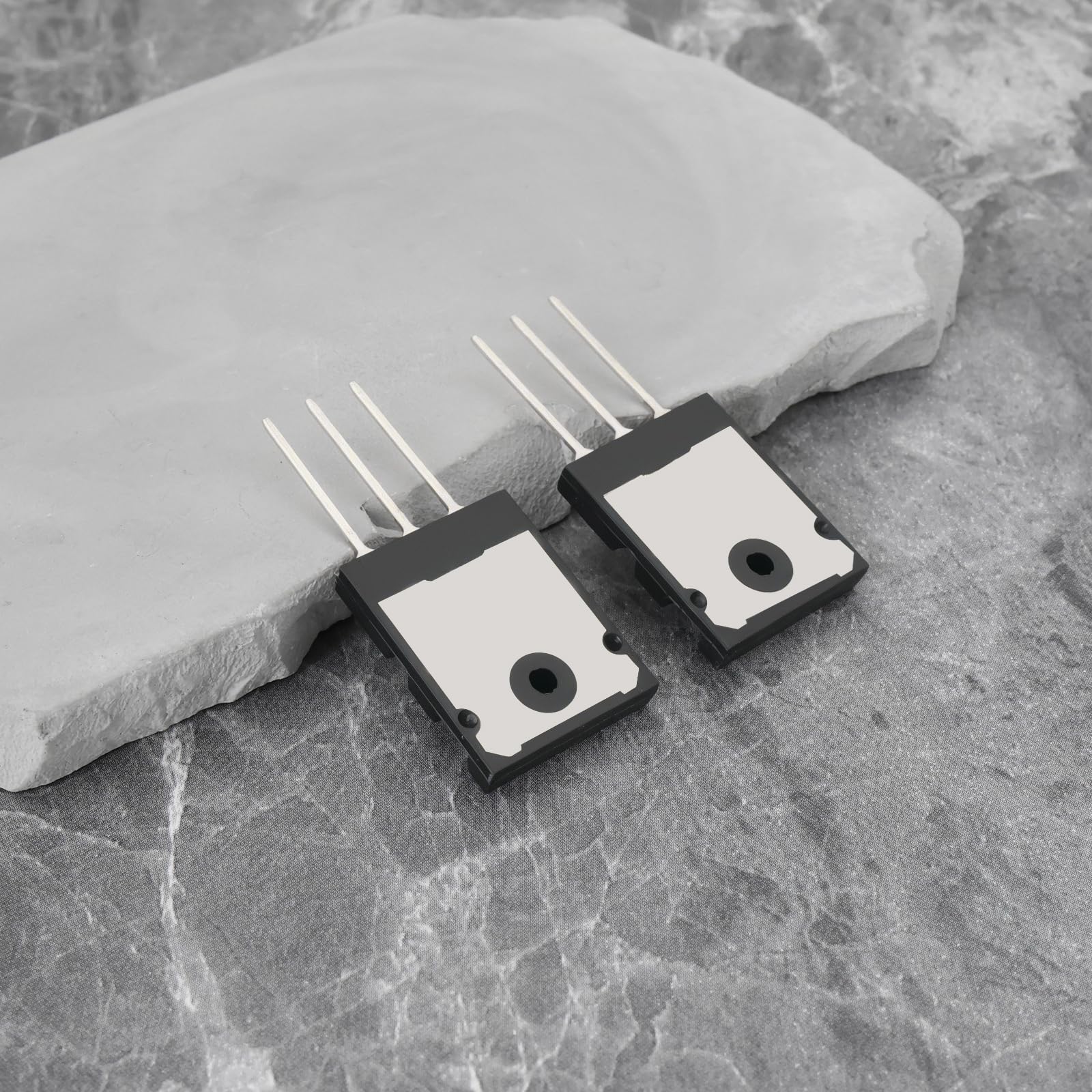 OTOTEC 6X Transistores de Potencia TTC5200 + TTA1943 (par Complementario) Compatible con Transistores de Potencia de Silicio Toshiba TO3P NPN PNP para Audio Control Industrial Y Automotriz