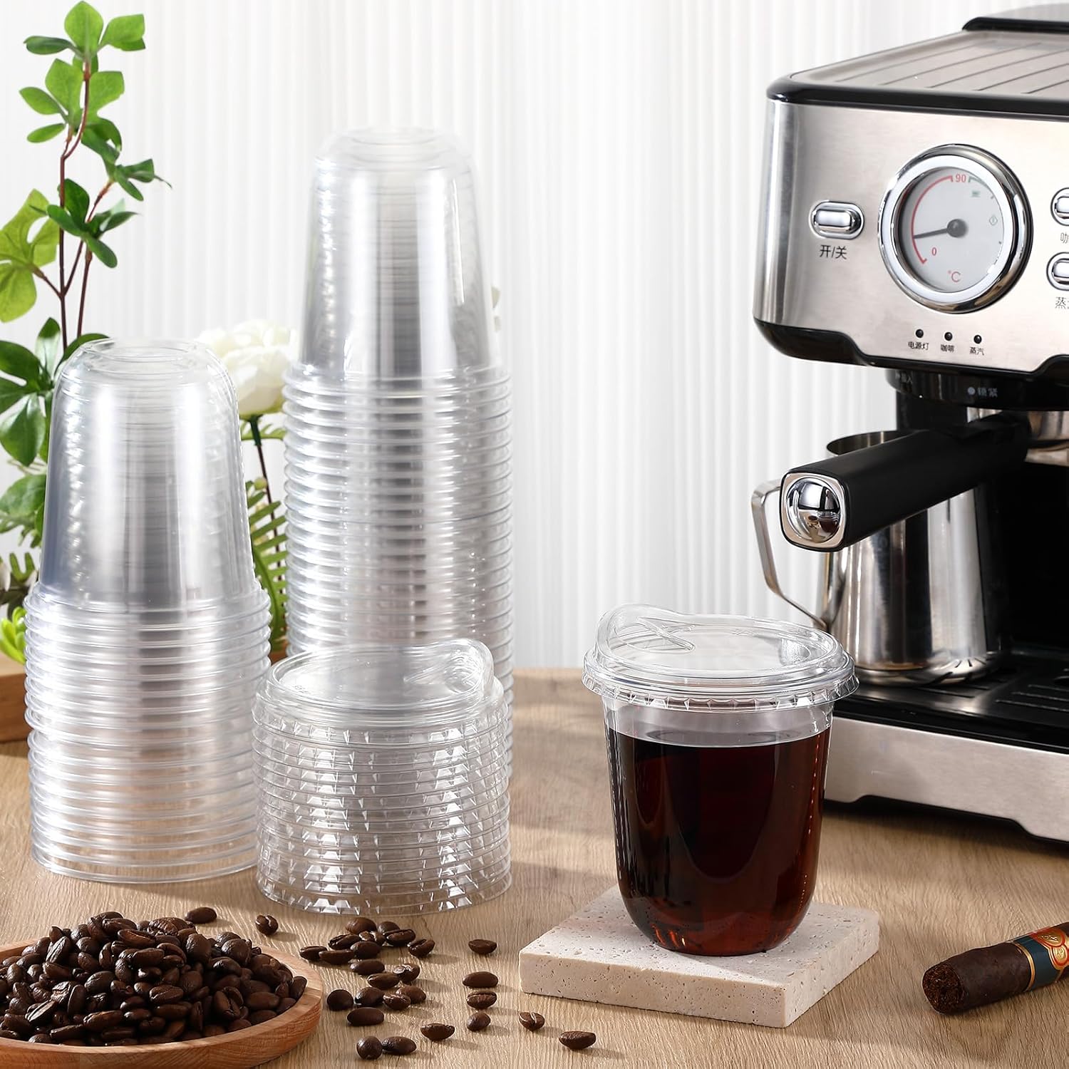 Baderke Clear Plastic Cups with Strawless Sip Lids Disposable Round Bottom Togo Cups for Coffee Smoothie Cold Beverage Coffee Shops and Party Catering(12 oz,100 Pcs)